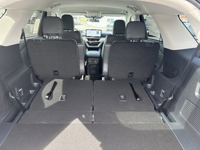 2026 Ford Explorer Base