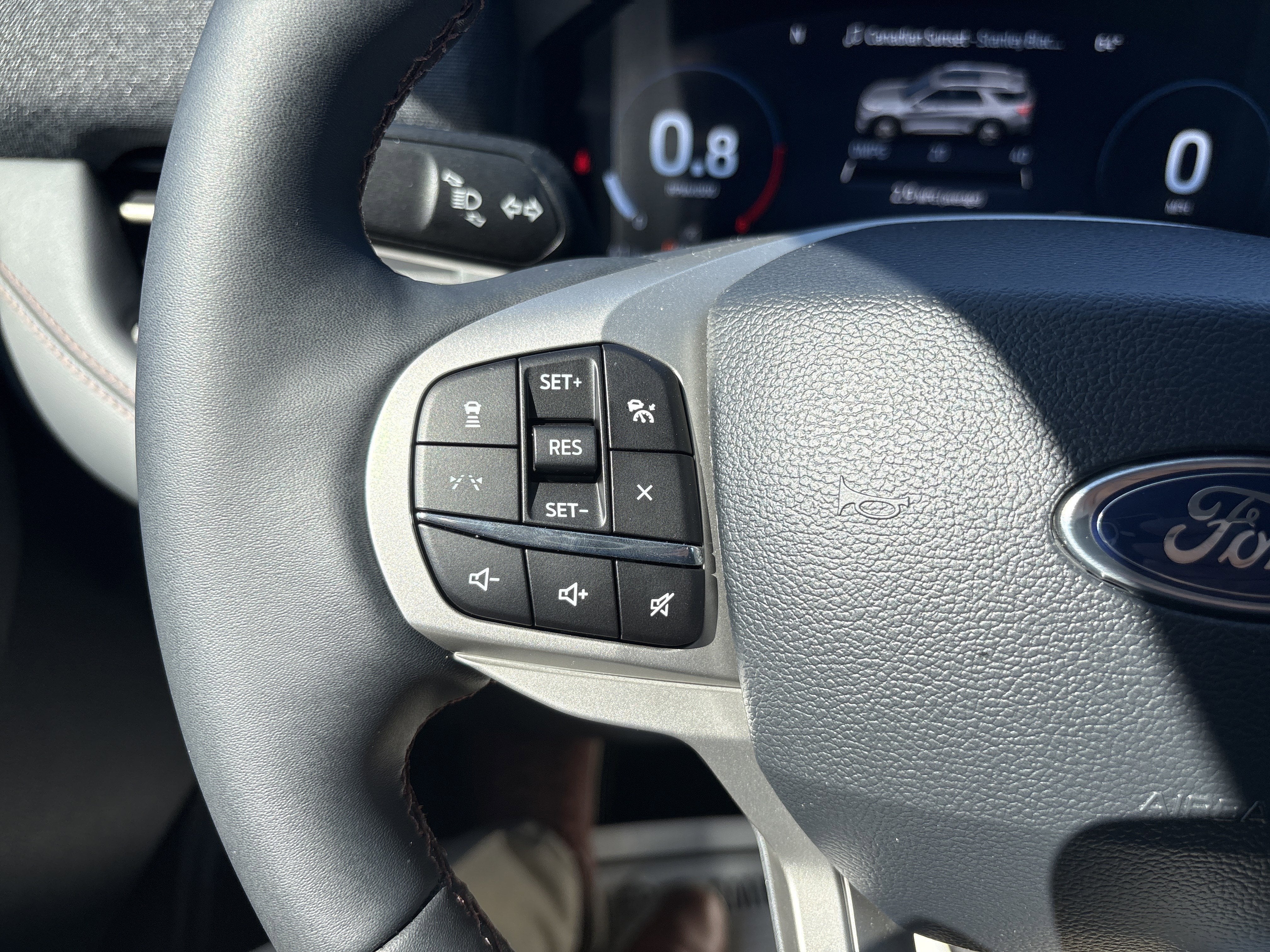 2026 Ford Explorer Active w/200A Pkg