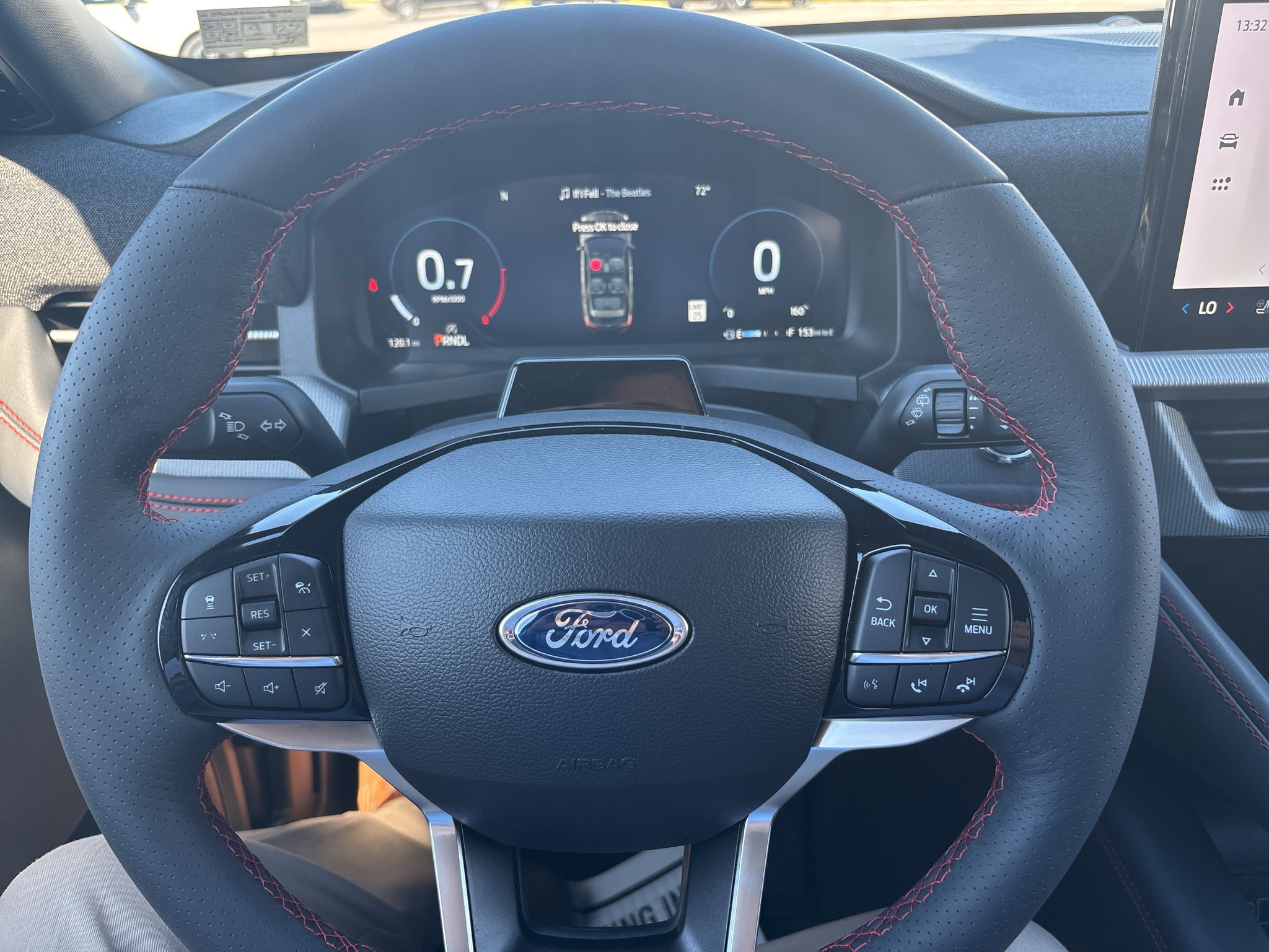 2027 Ford Explorer ST-Line