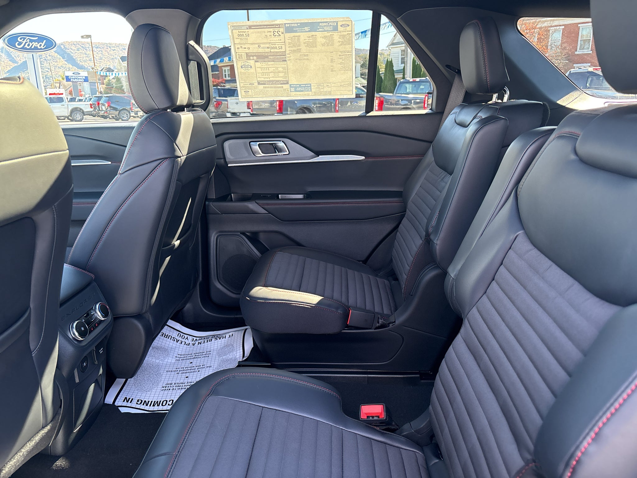 2027 Ford Explorer ST-Line