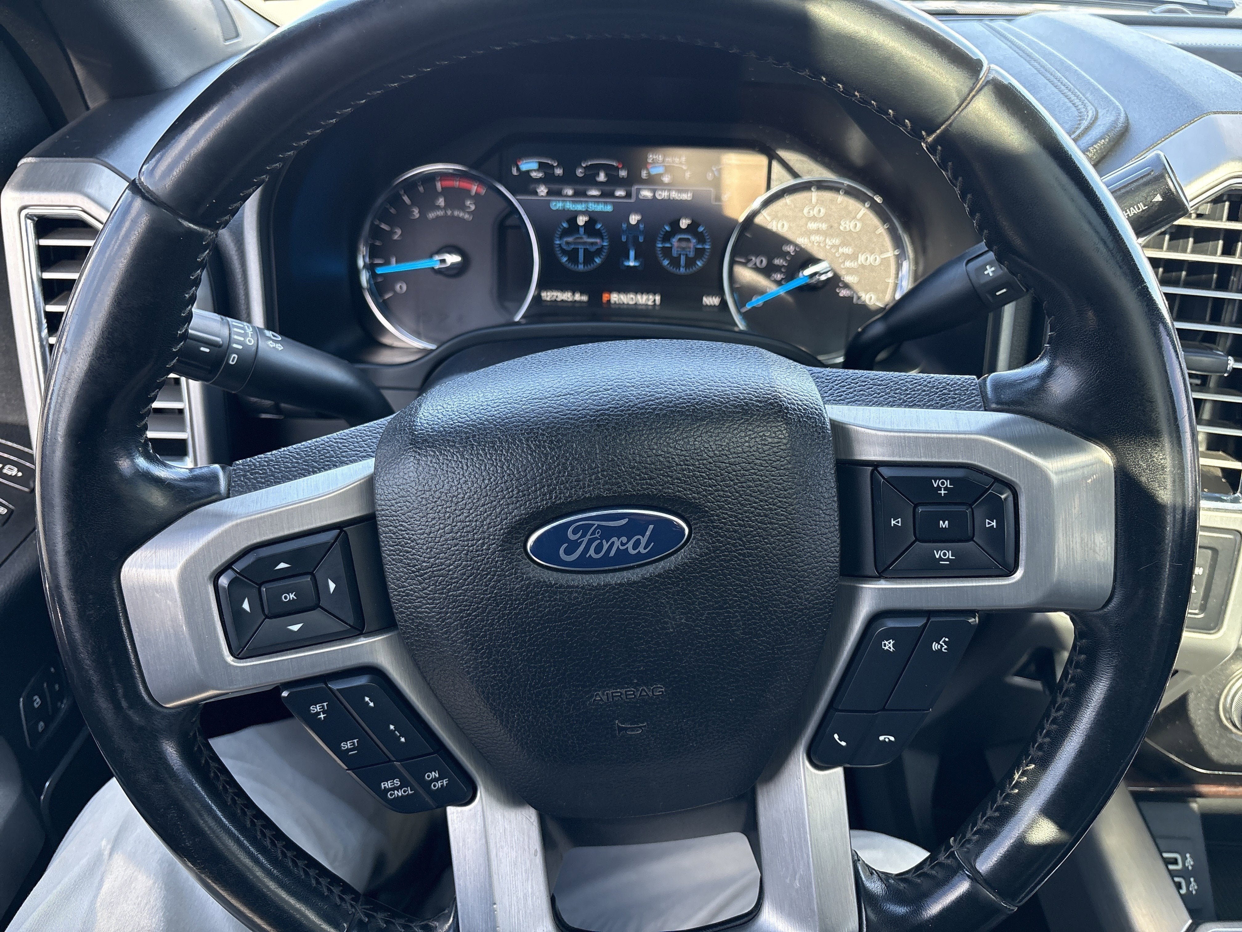 2017 Ford F-250 PLATINUM