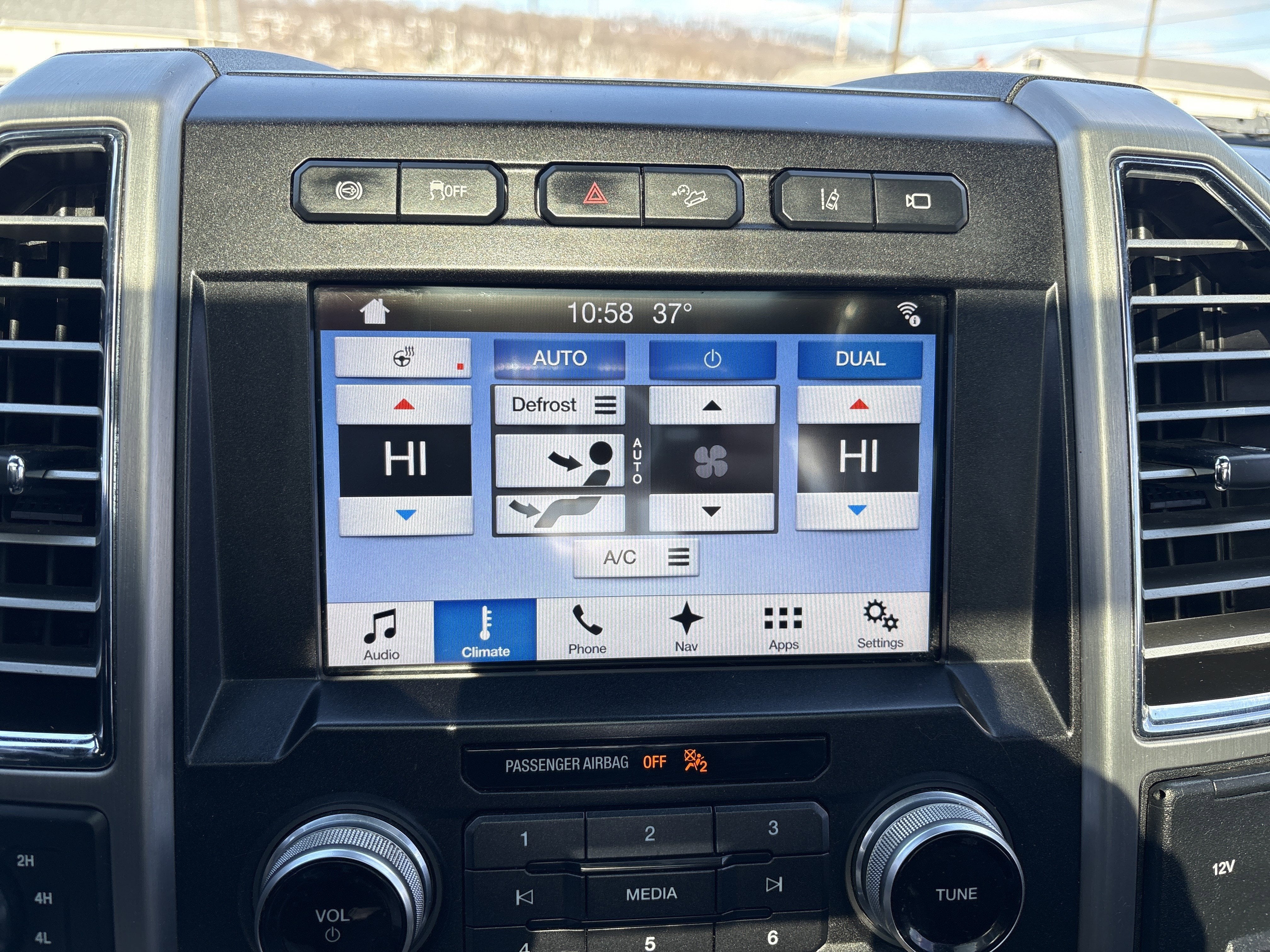 2017 Ford F-250 PLATINUM