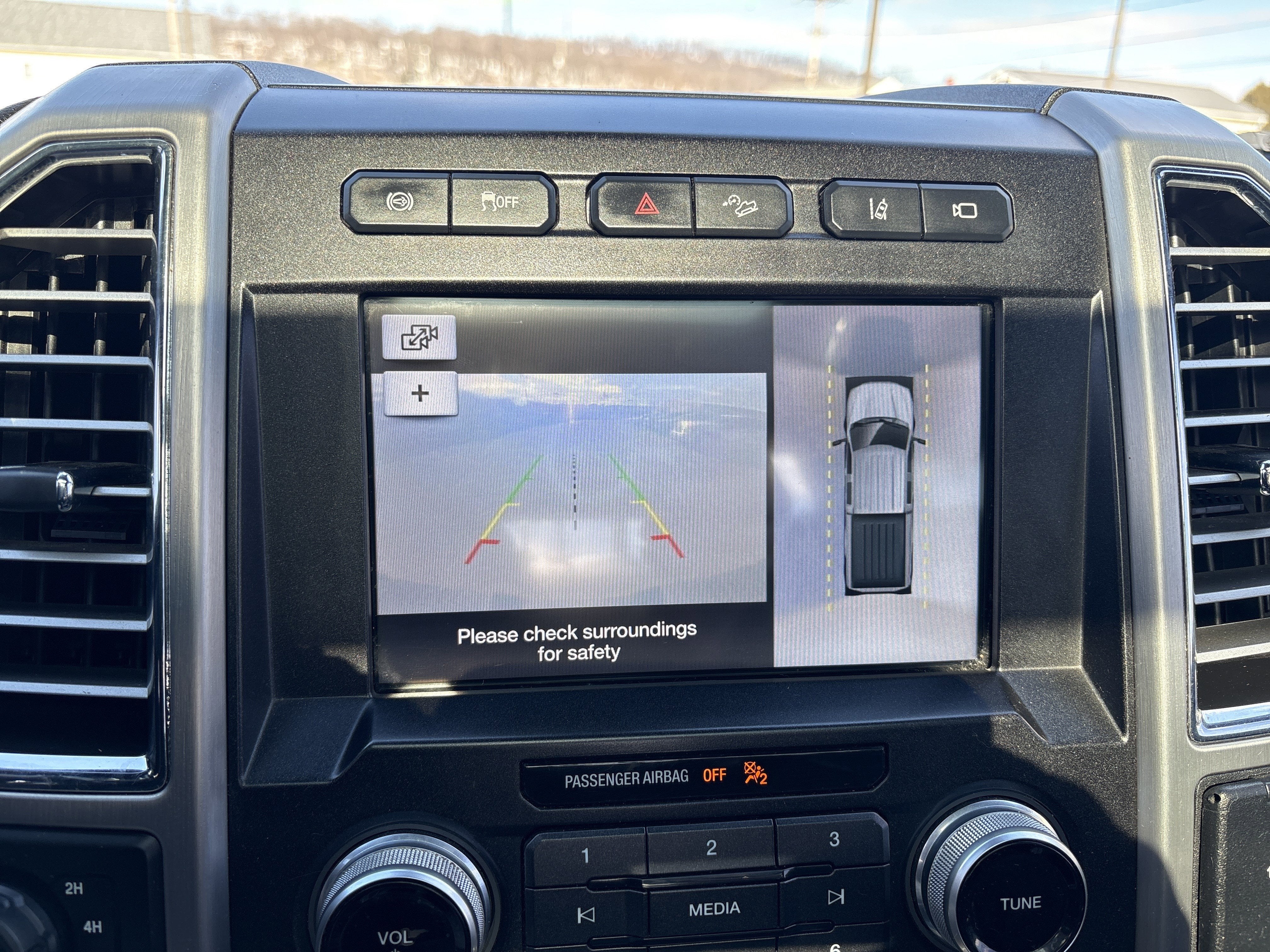 2017 Ford F-250 PLATINUM