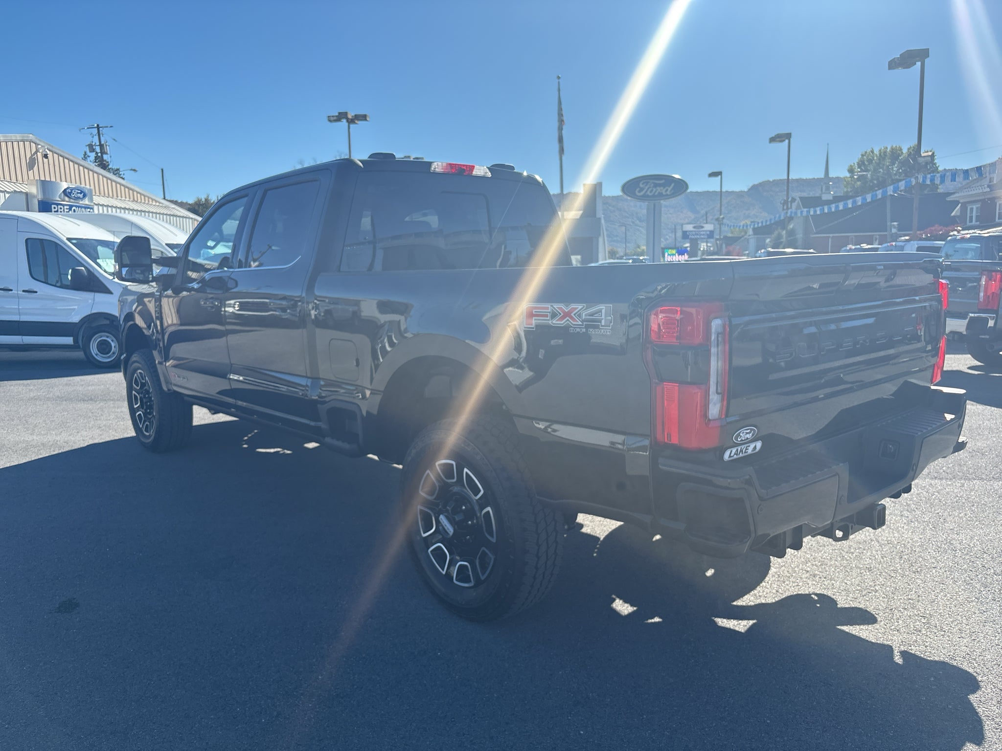 2027 Ford F-250 Platinum