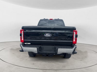 2027 Ford F-350 LARIAT