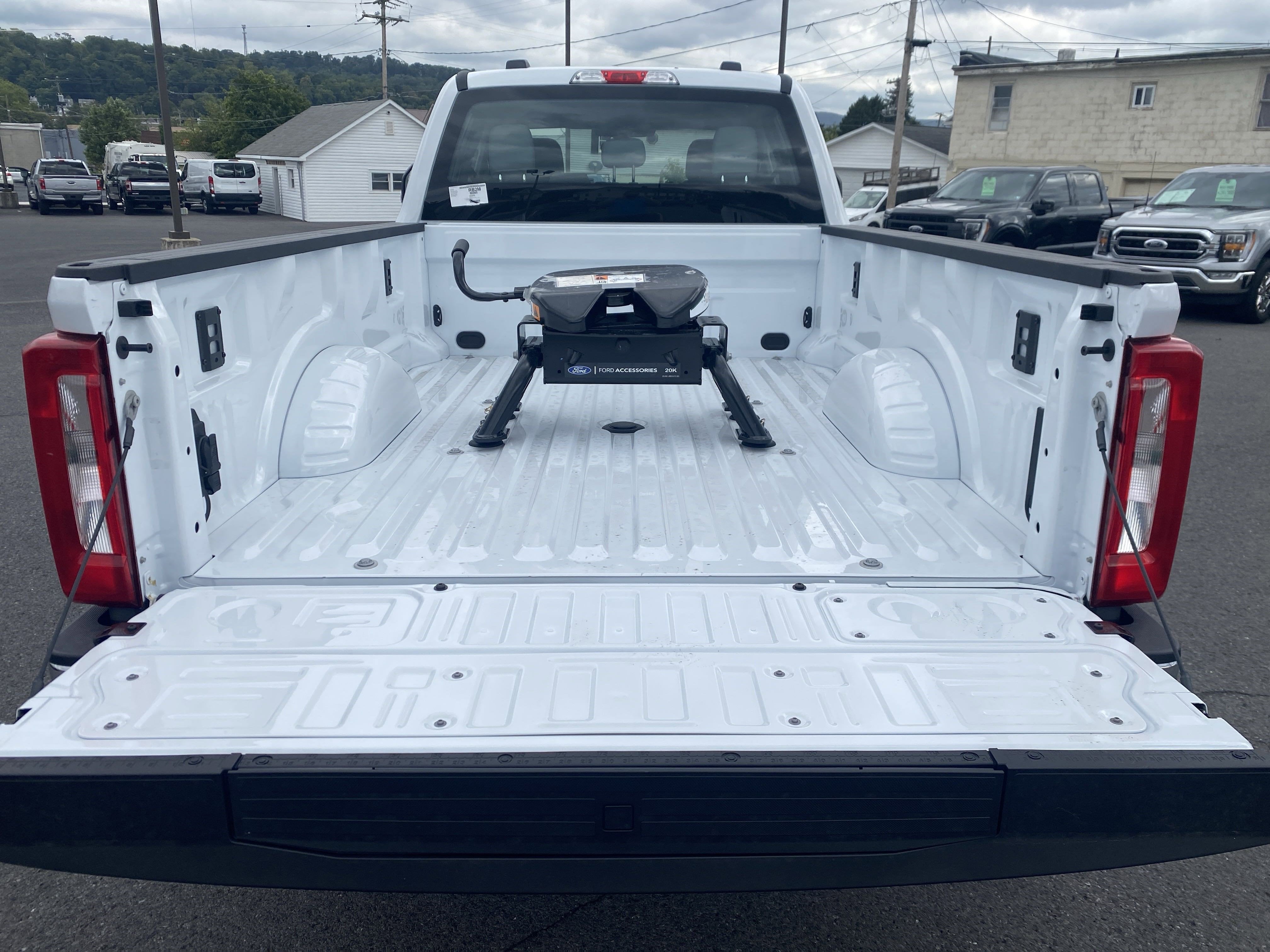 2026 Ford Super Duty F-350 SRW F-350® XL