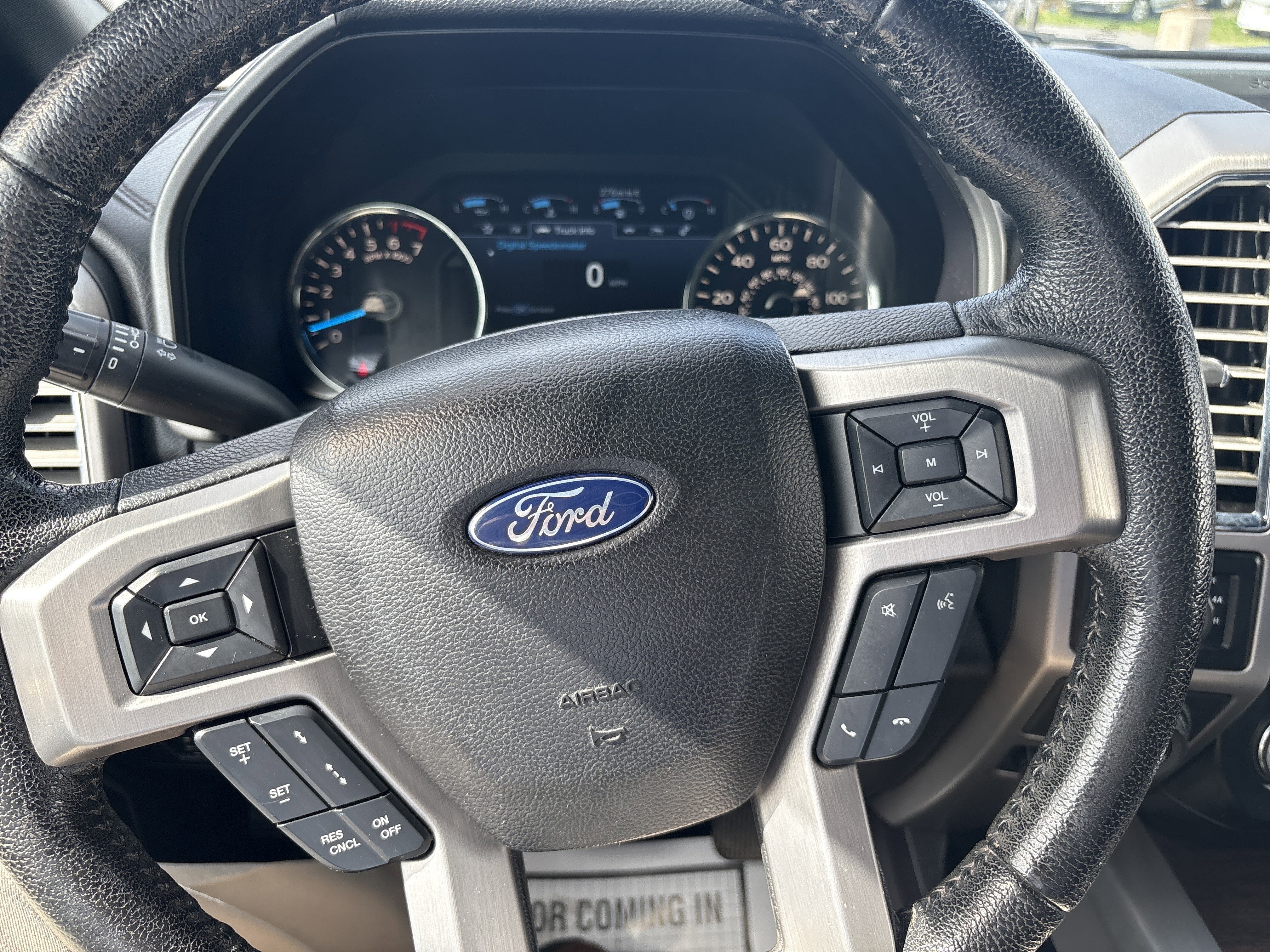 2016 Ford F-150 PLATINUM