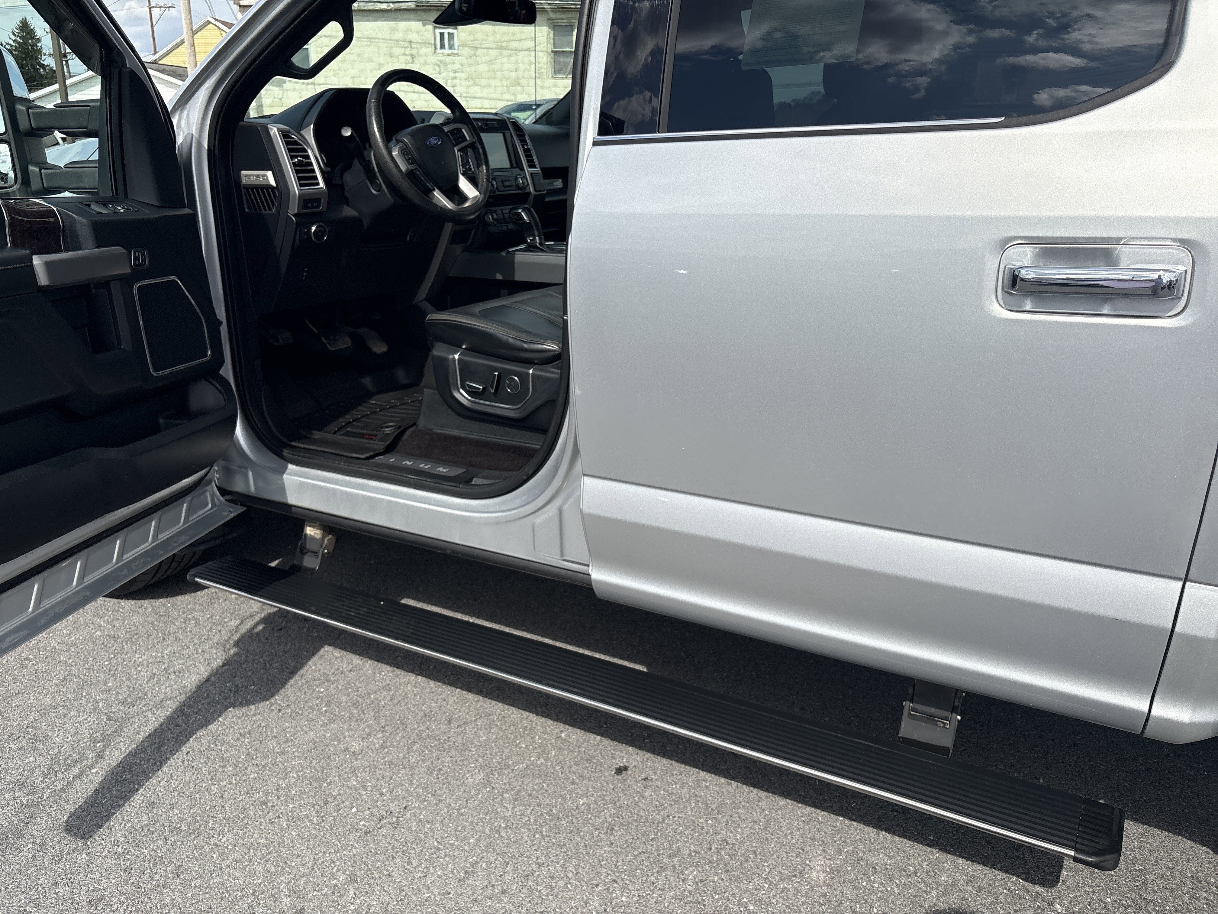 2016 Ford F-150 PLATINUM