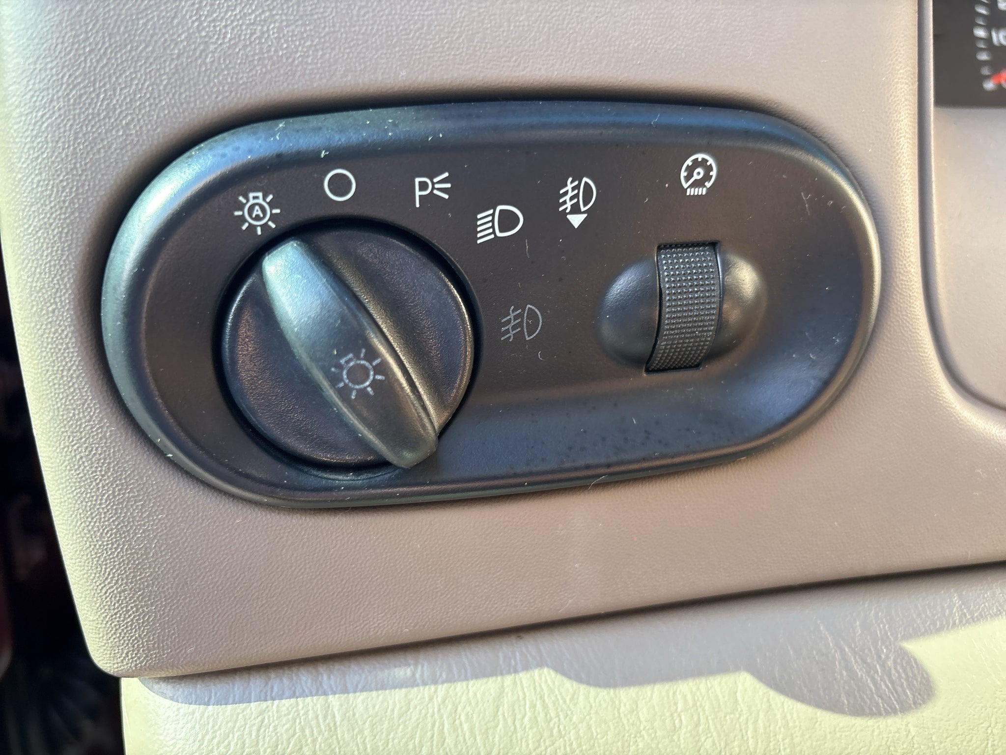 2004 Ford F-250 Base