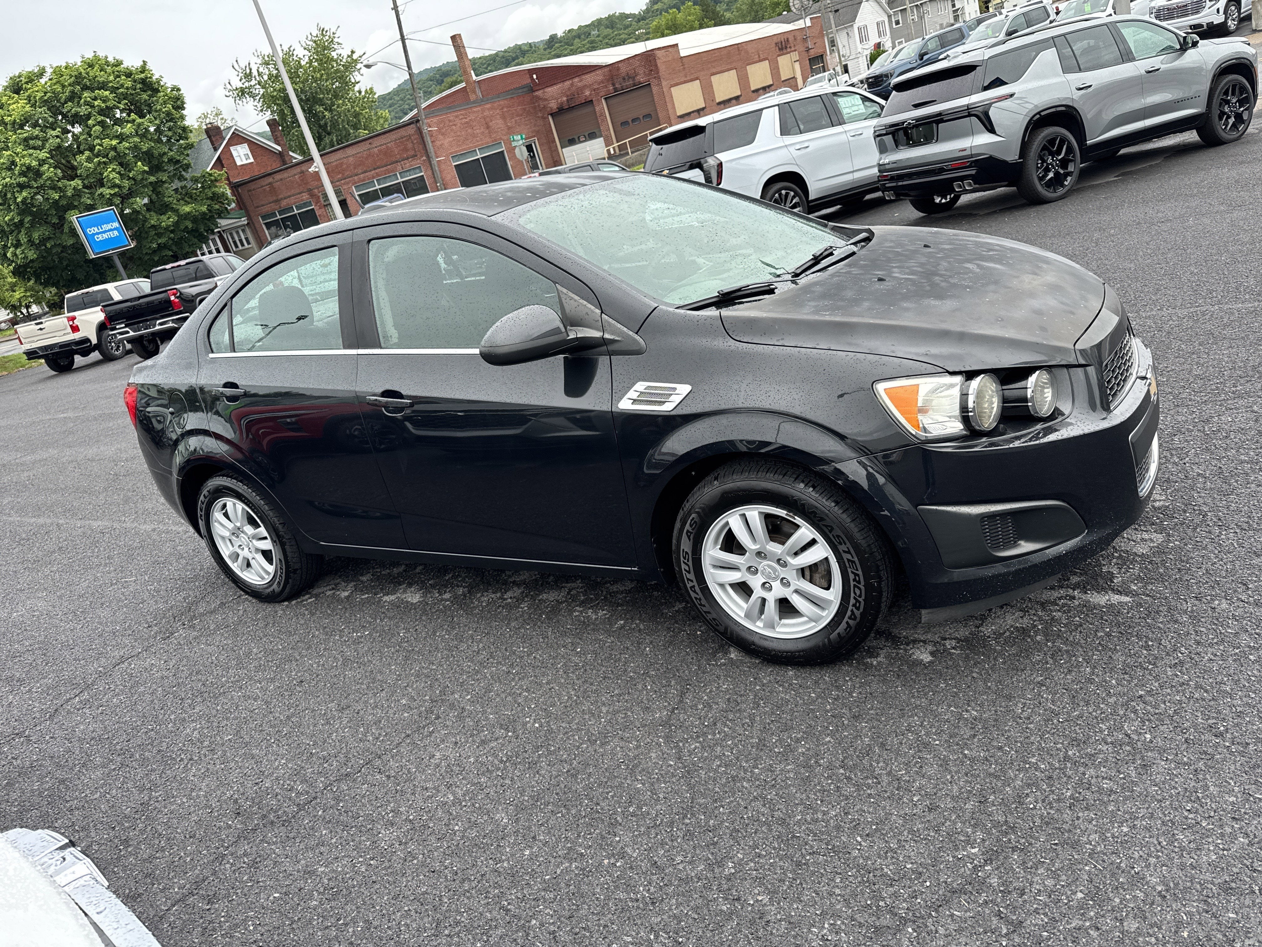 2015 Chevrolet SONIC LT