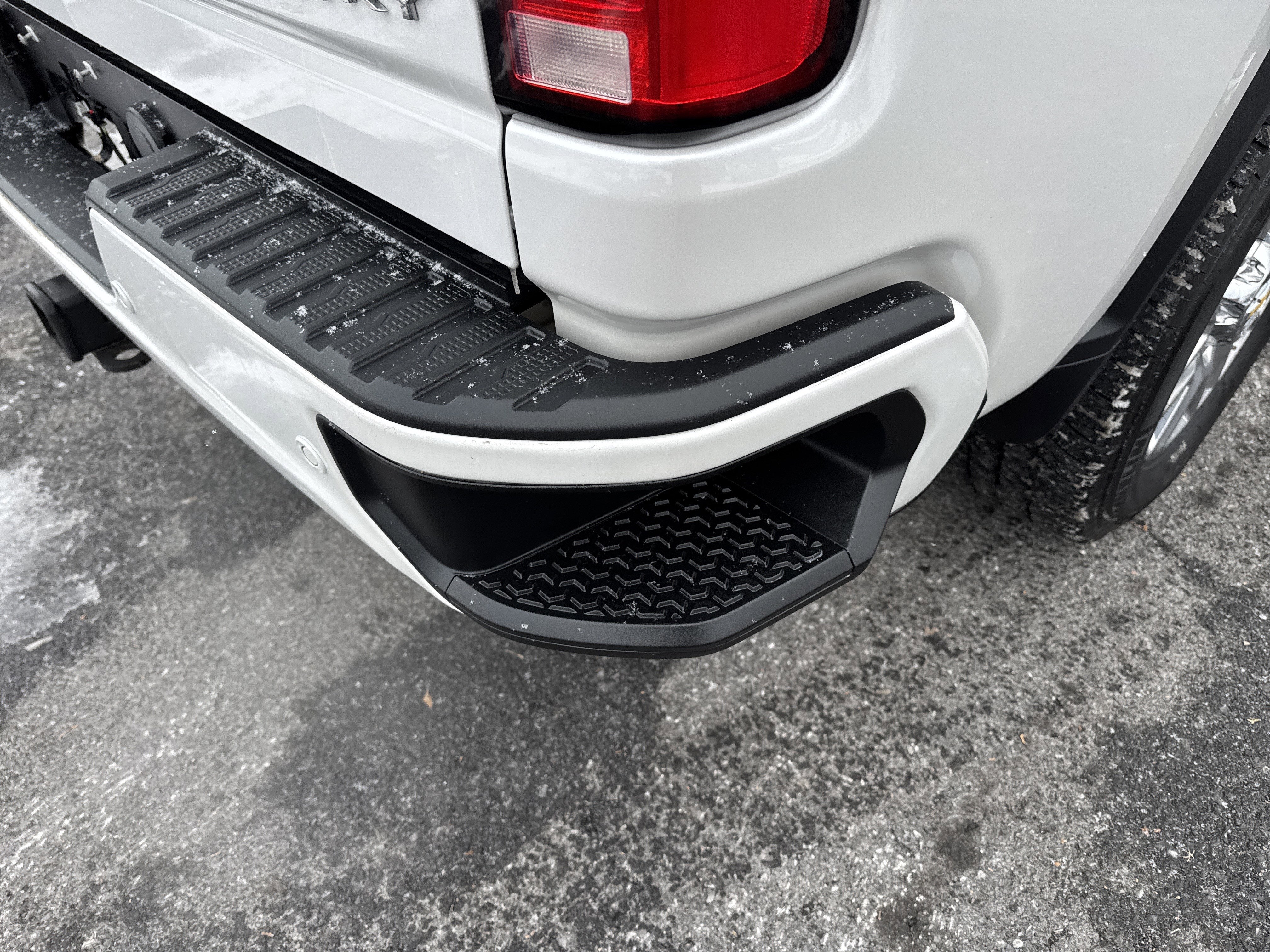 2025 Chevrolet SILVERADO 2500 HIGH COUNTRY