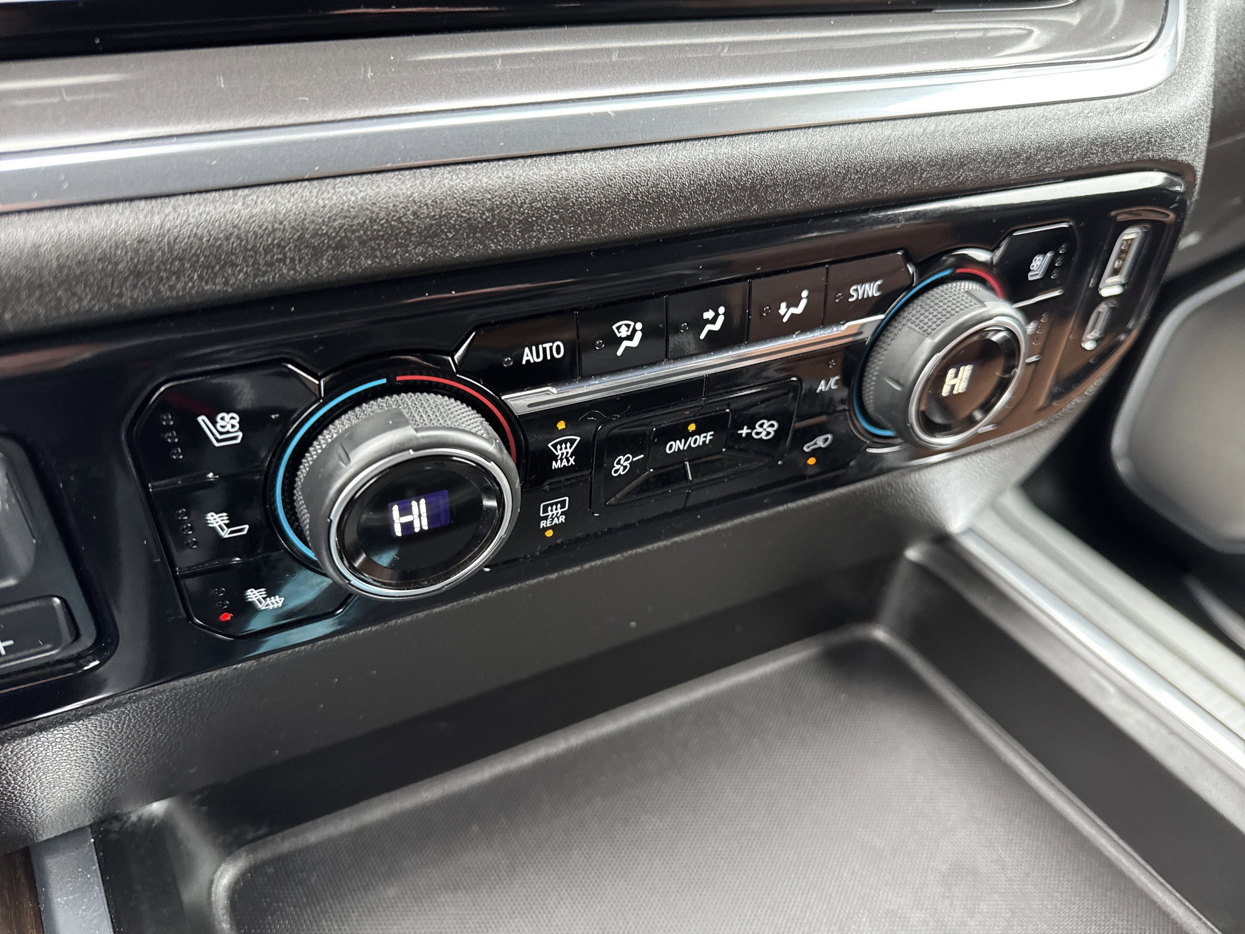 2025 Chevrolet SILVERADO 2500 HIGH COUNTRY