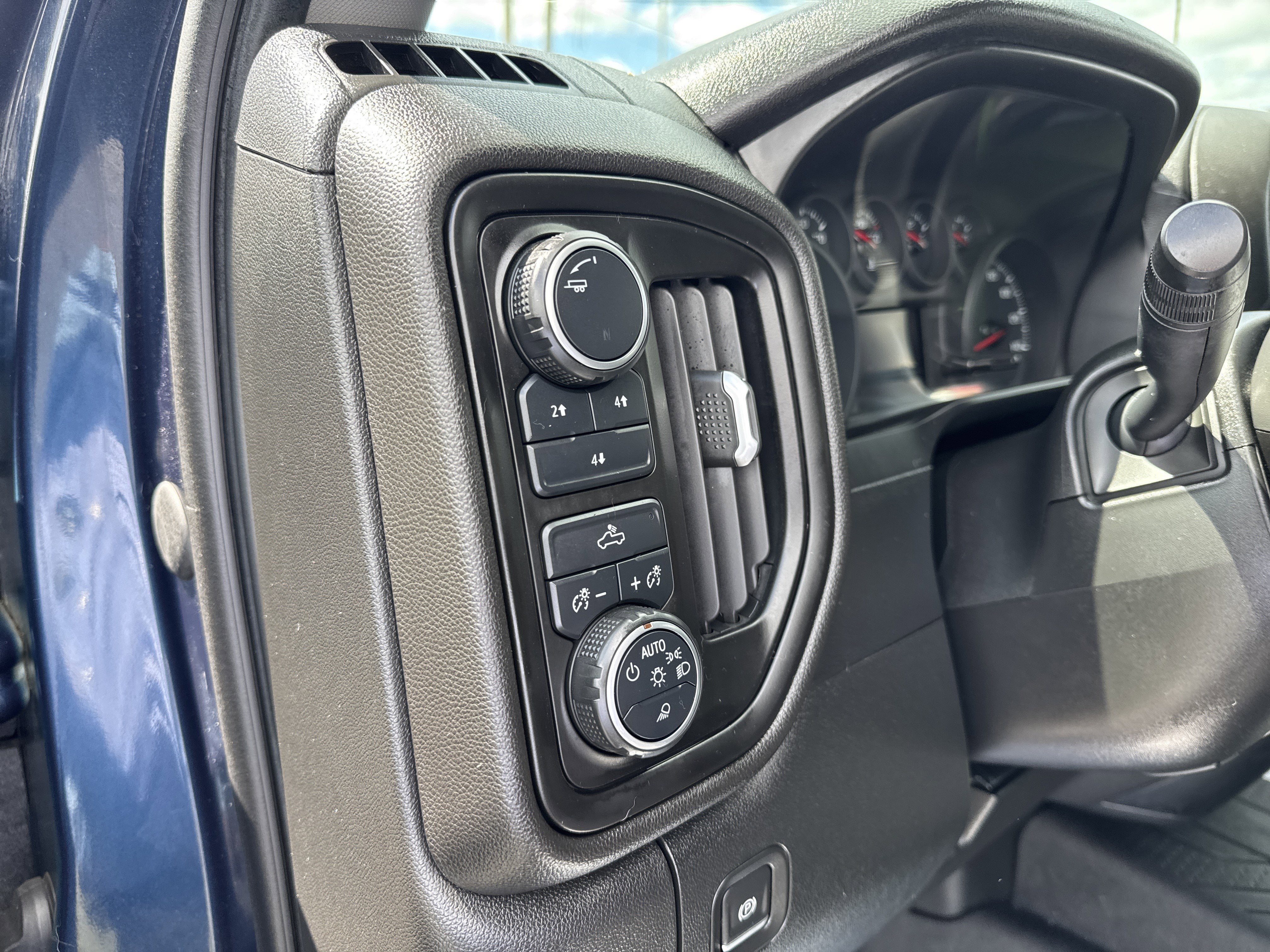 2020 Chevrolet SILVERADO 2500 CUSTOM