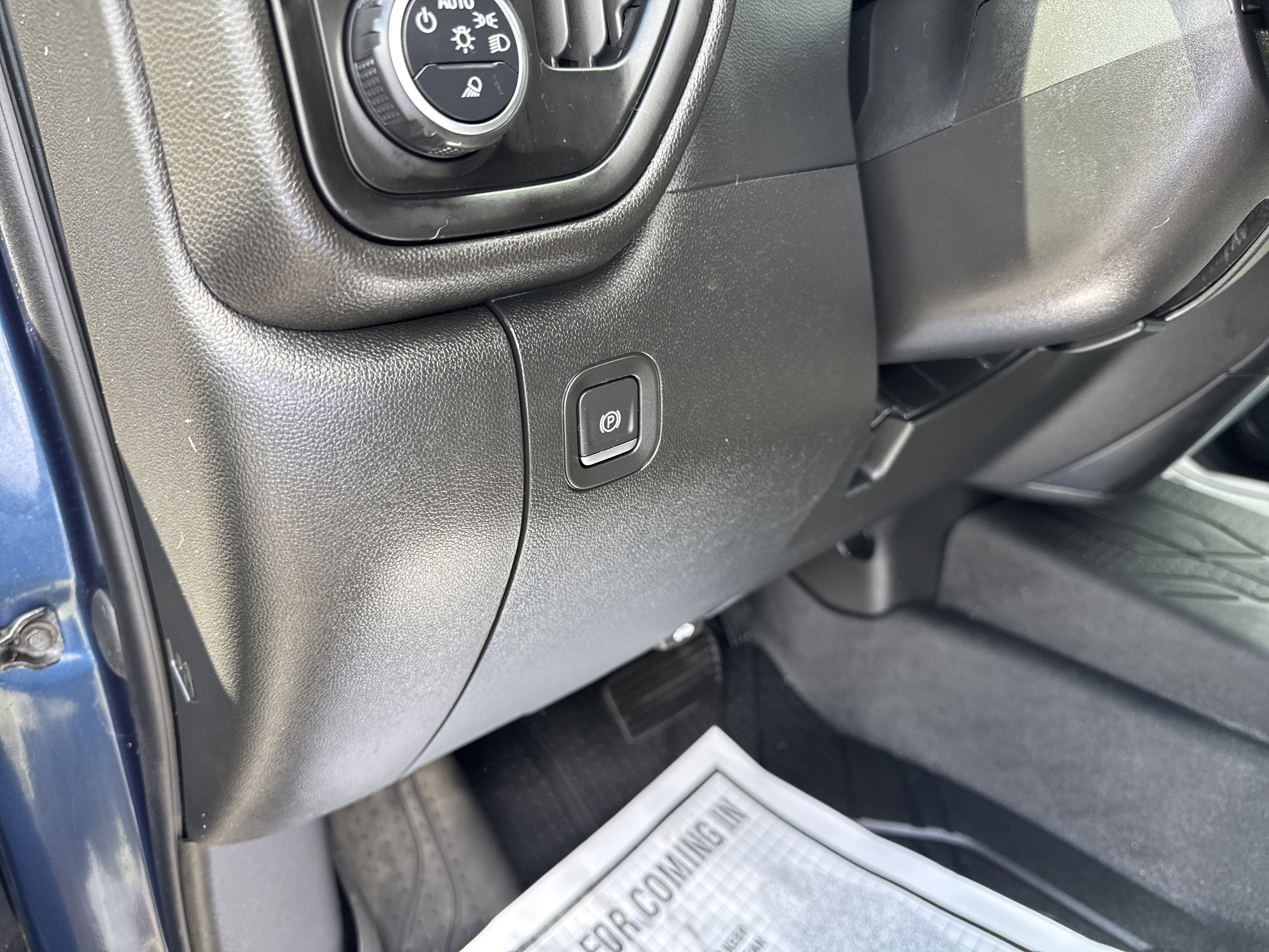 2020 Chevrolet SILVERADO 2500 CUSTOM