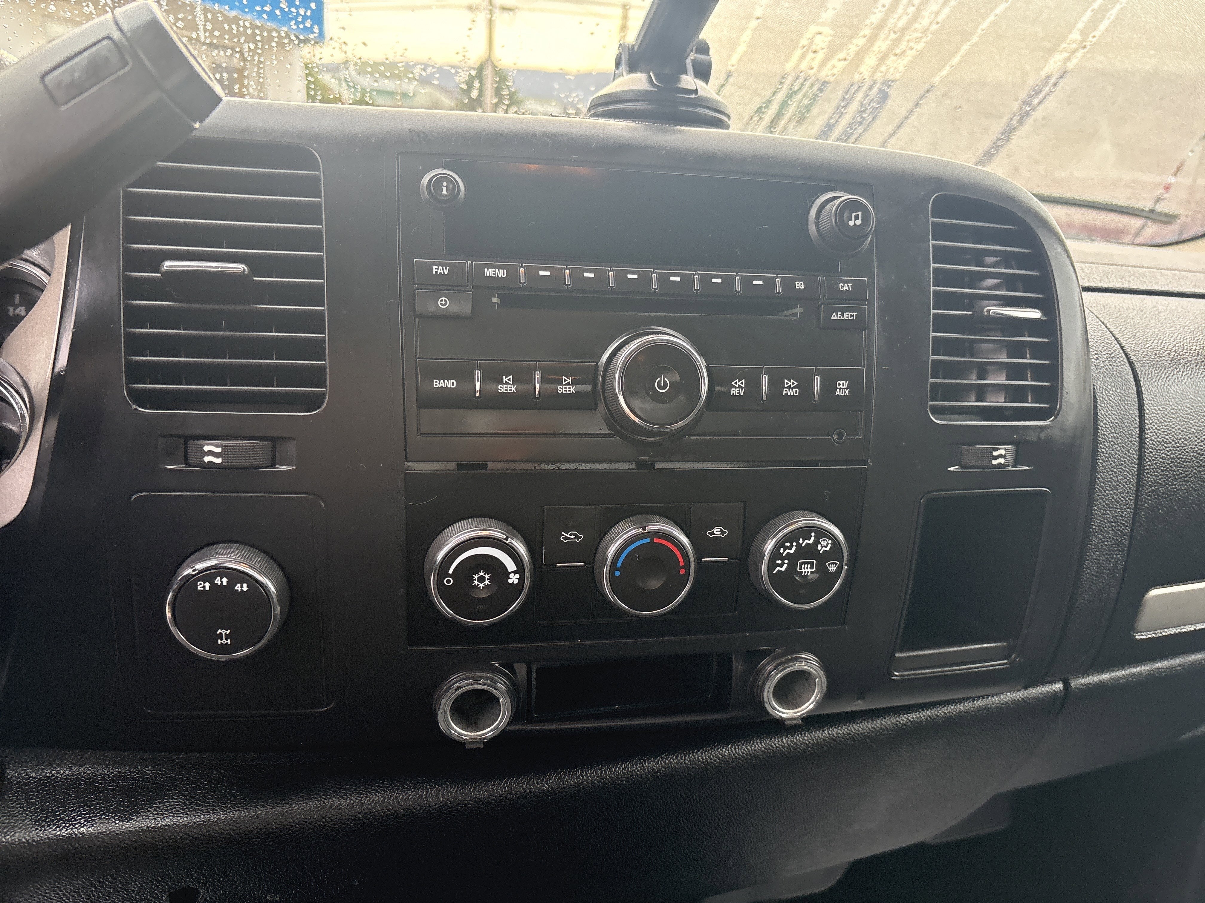 2007 Chevrolet SILVERADO 2500 LT w/1LT