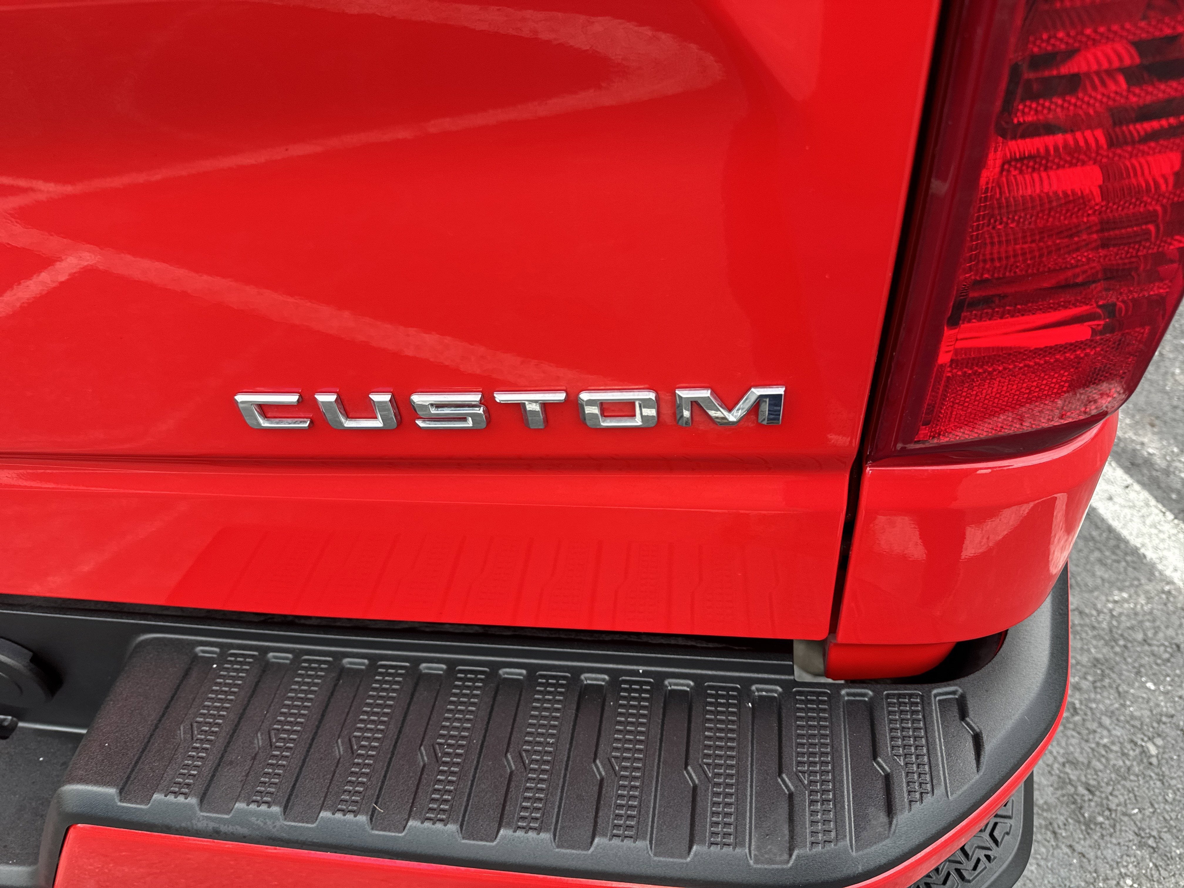 2024 Chevrolet SILVERADO 1500 CUSTOM