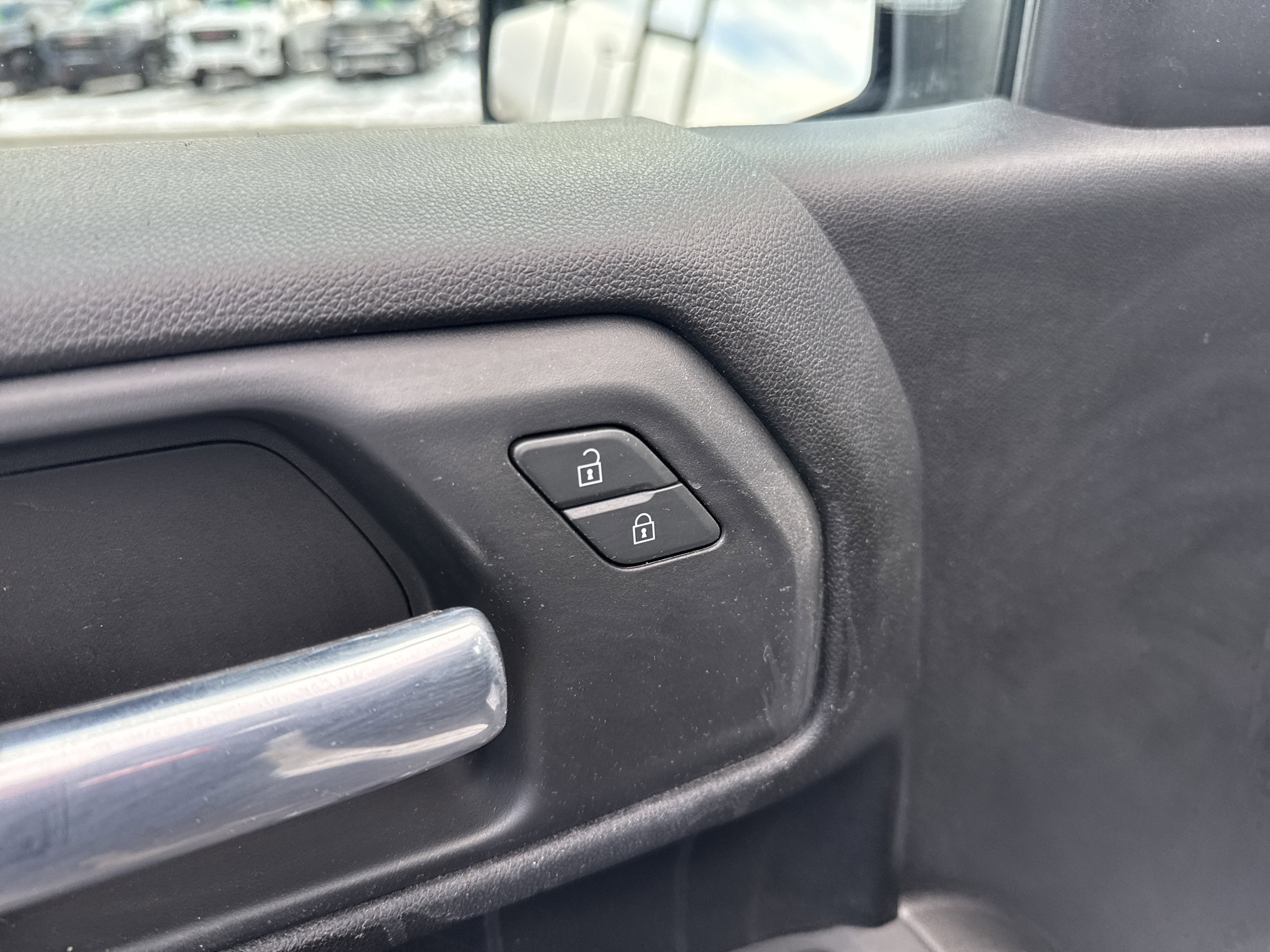 2023 Chevrolet SILVERADO 1500 CUSTOME