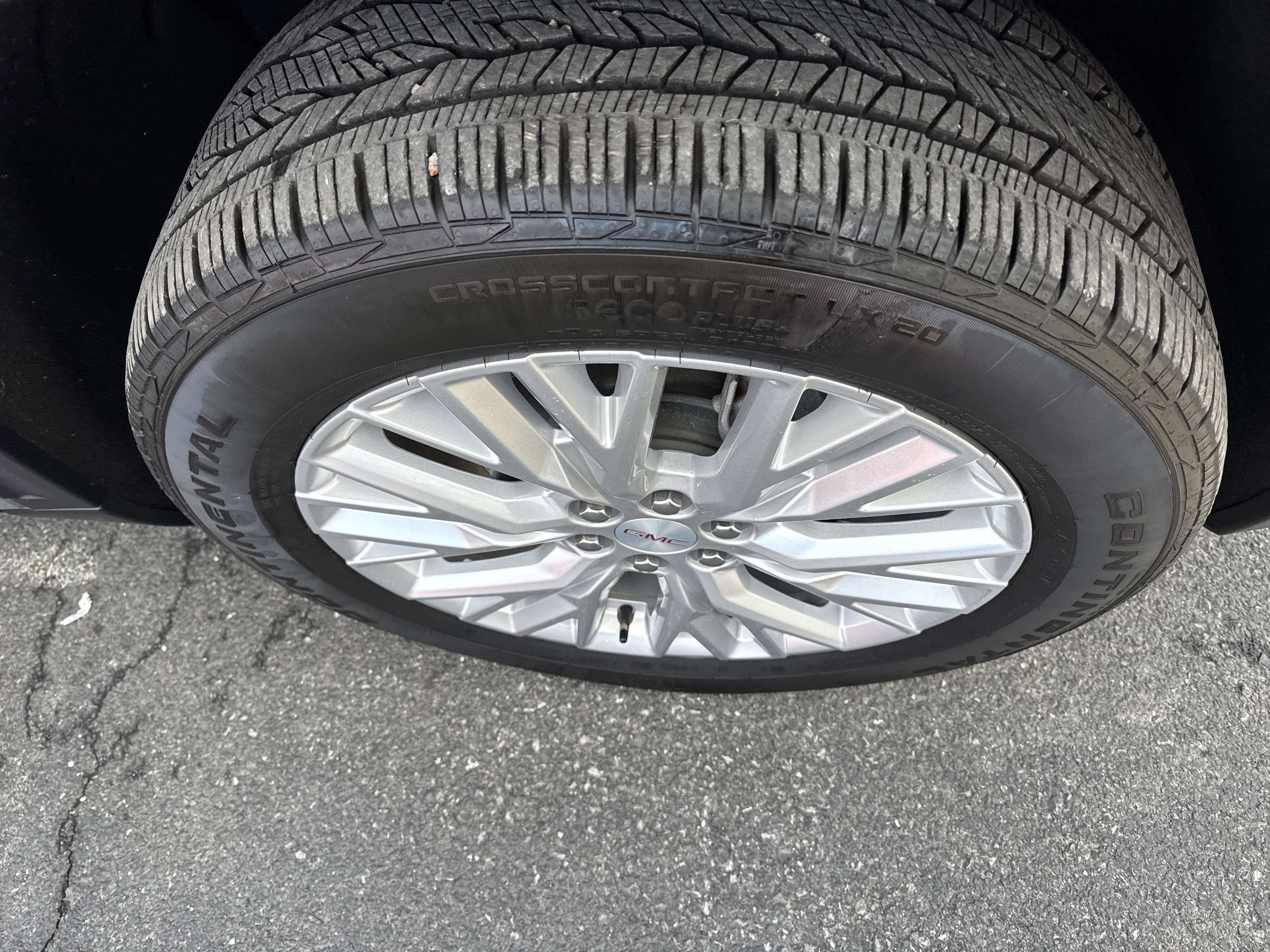 2024 GMC ACADIA UP LEVEL