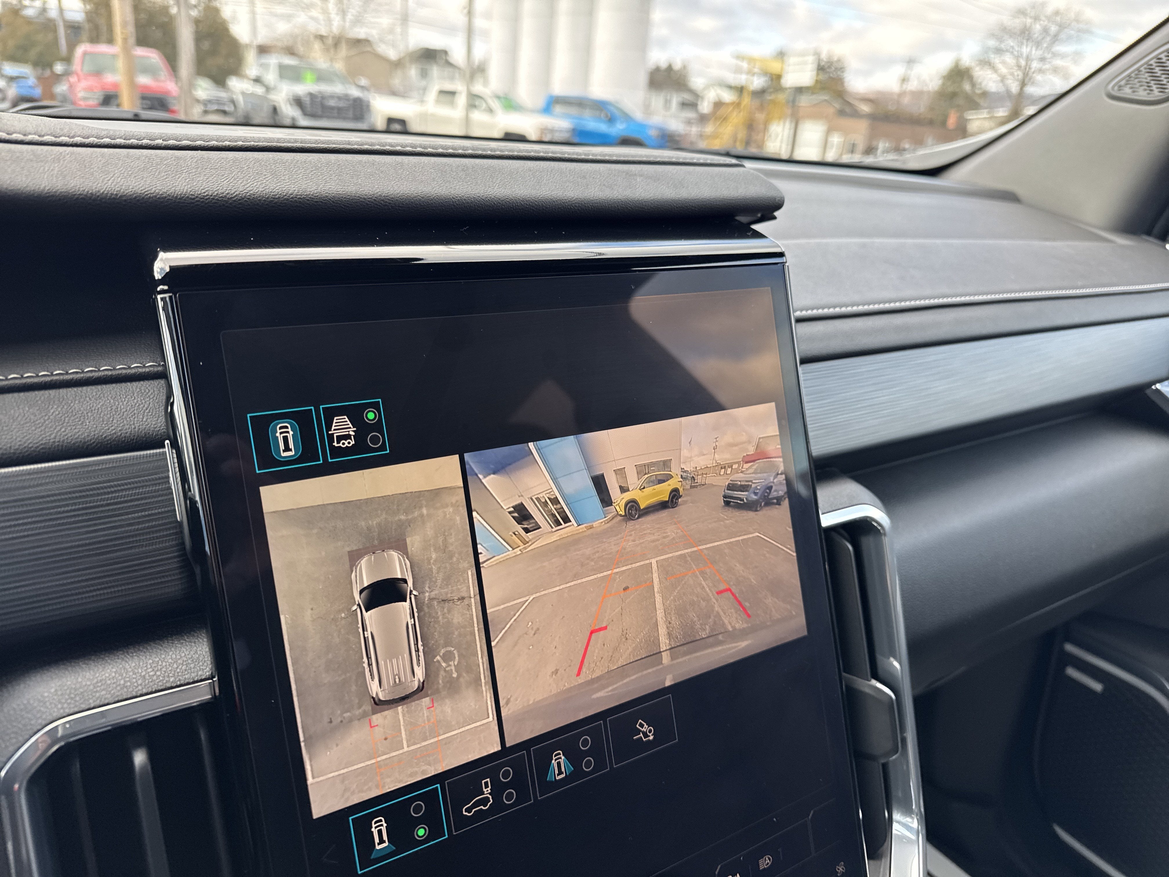 2024 GMC ACADIA UP LEVEL