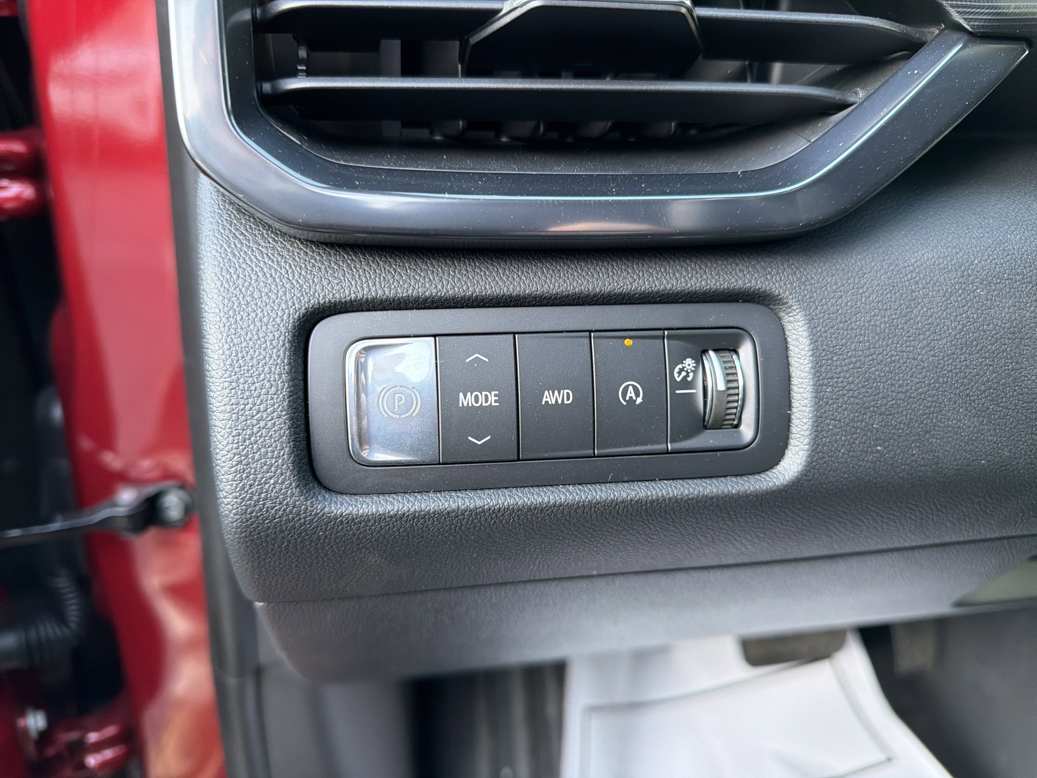2026 GMC ACADIA AWD AT4