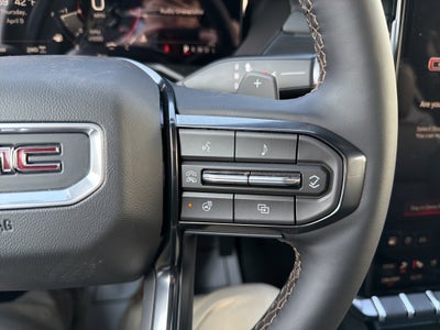 2026 GMC ACADIA AWD AT4