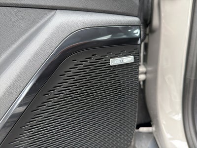2026 GMC ACADIA AWD AT4