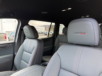 2026 GMC ACADIA AWD AT4