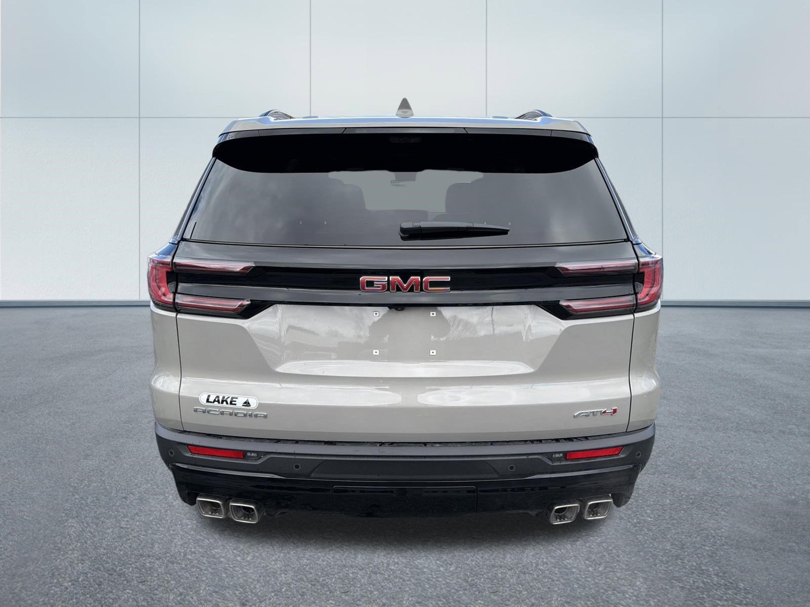 2026 GMC ACADIA AWD AT4