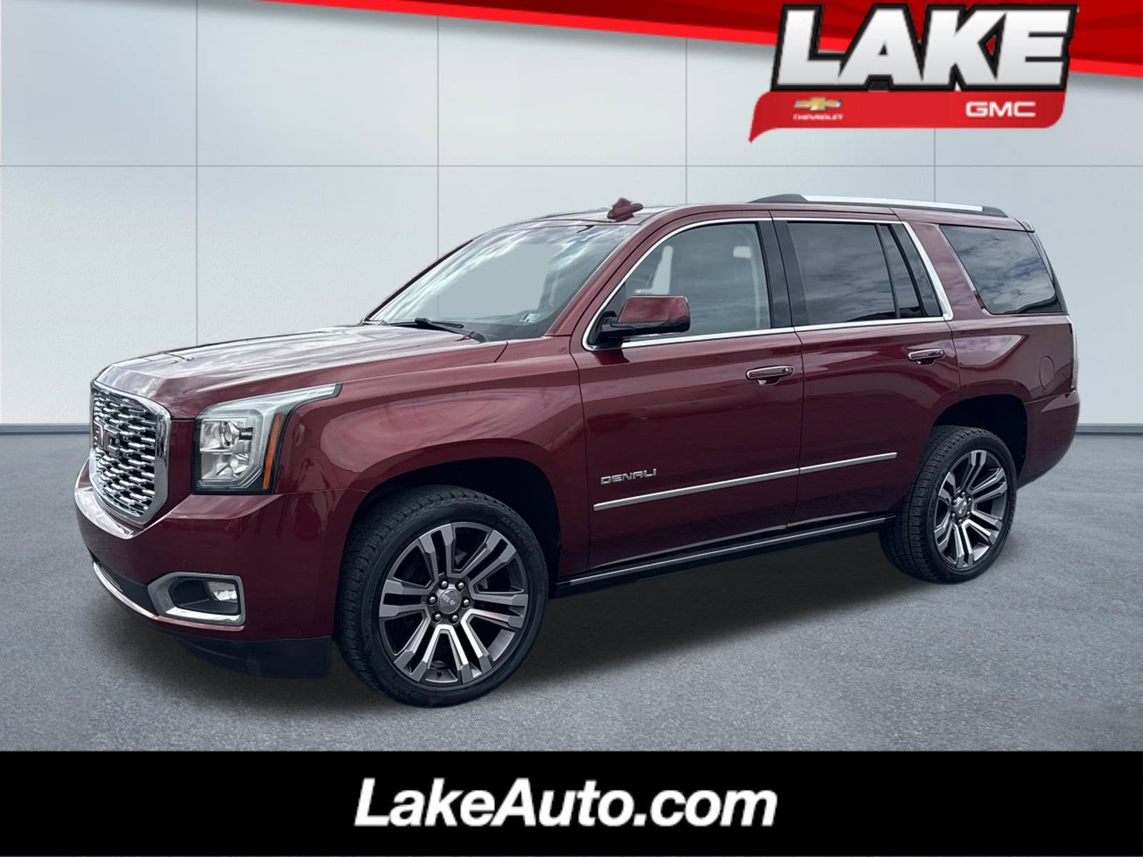 2019 GMC YUKON DENALI