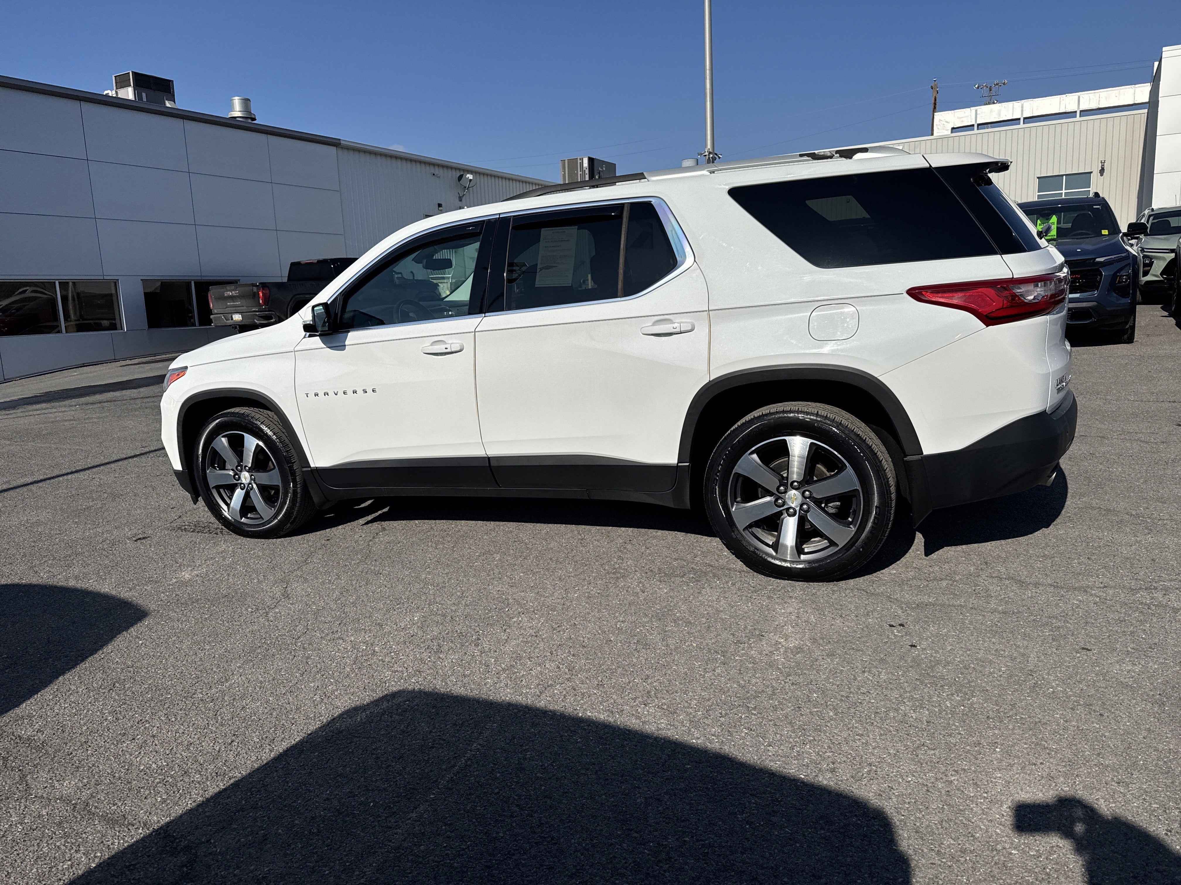 2018 Chevrolet TRAVERSE LT
