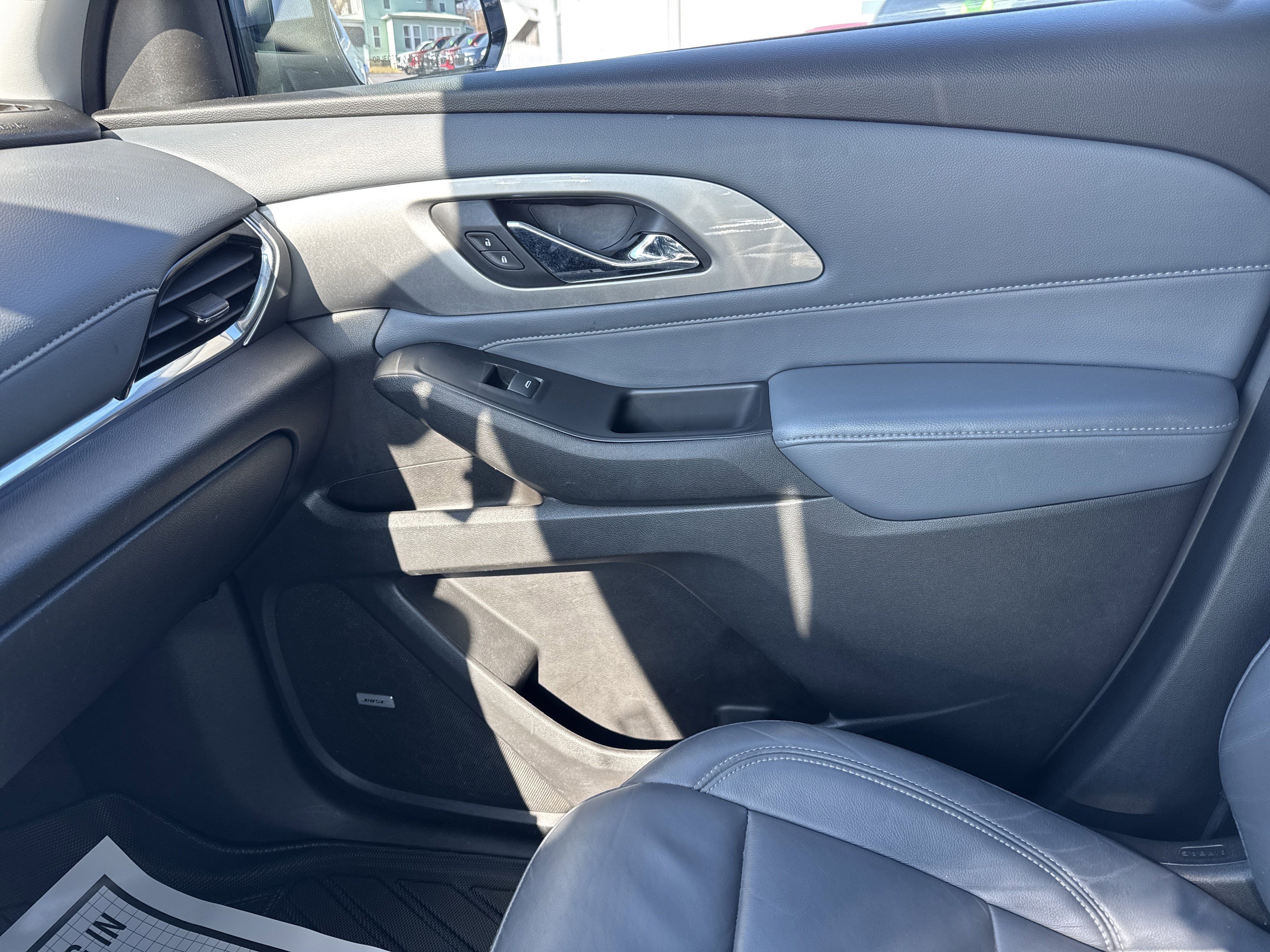 2018 Chevrolet TRAVERSE LT