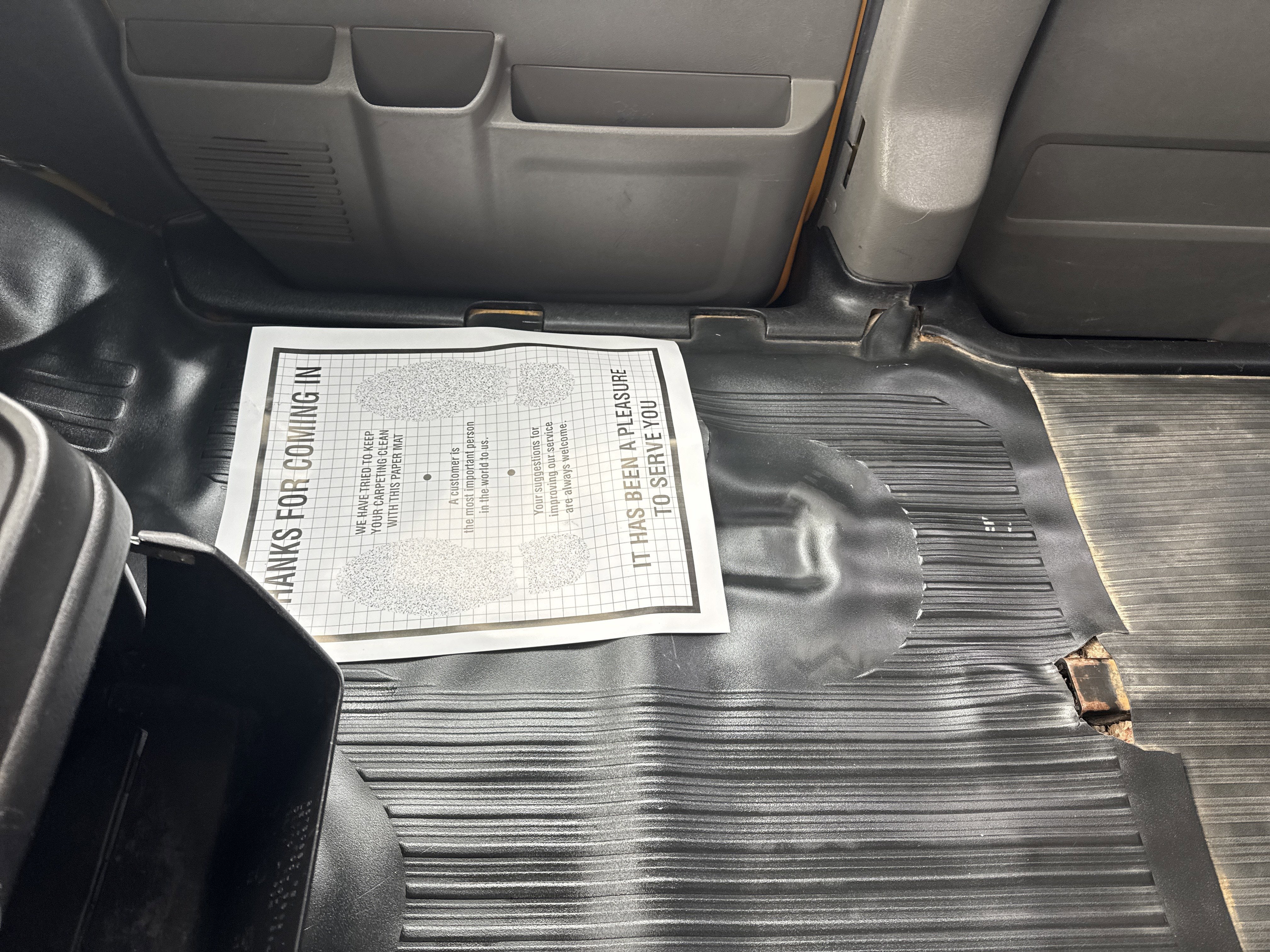 2005 Chevrolet EXPRESS 3500 BASE