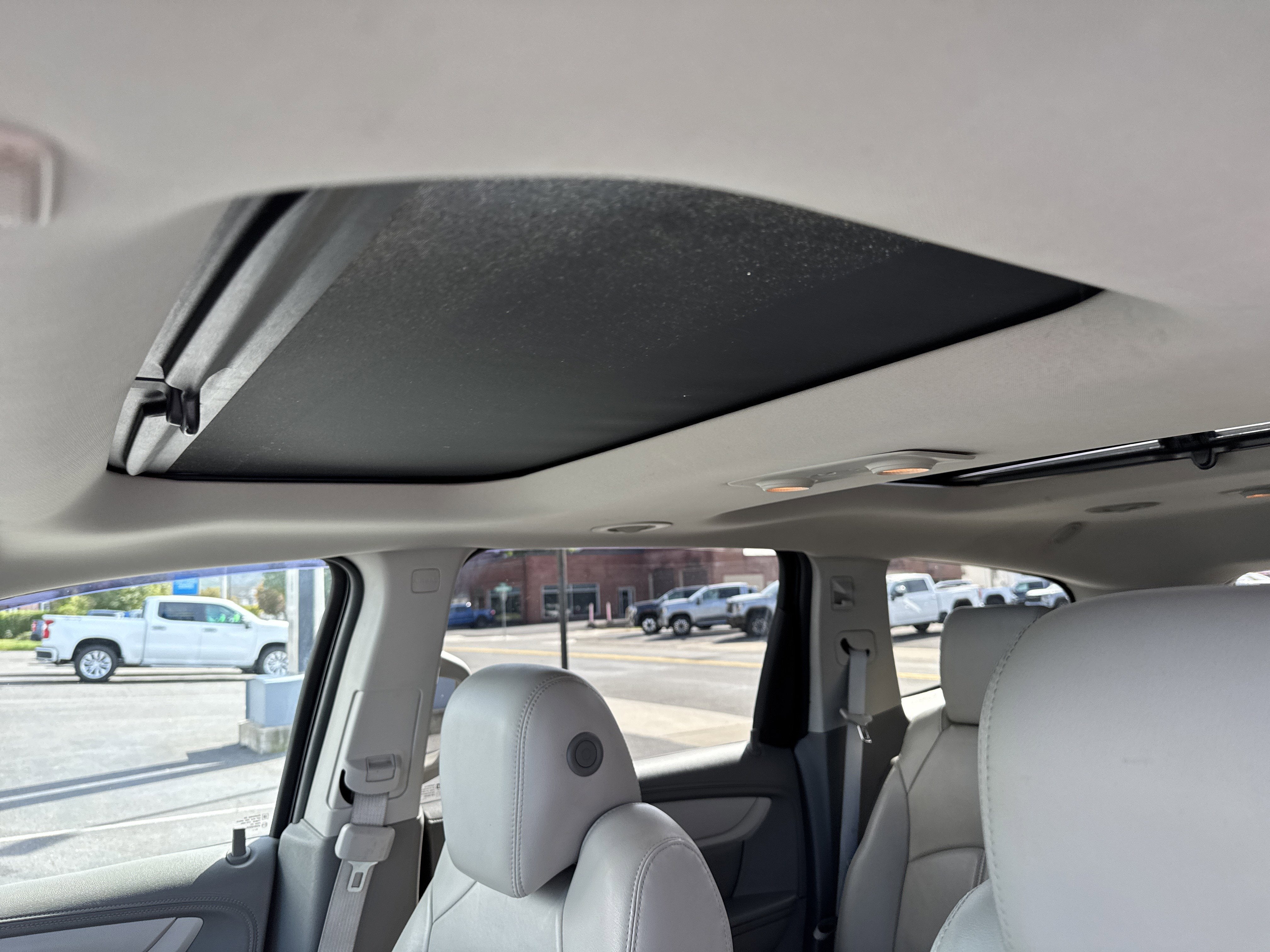 2016 Chevrolet TRAVERSE 2LT