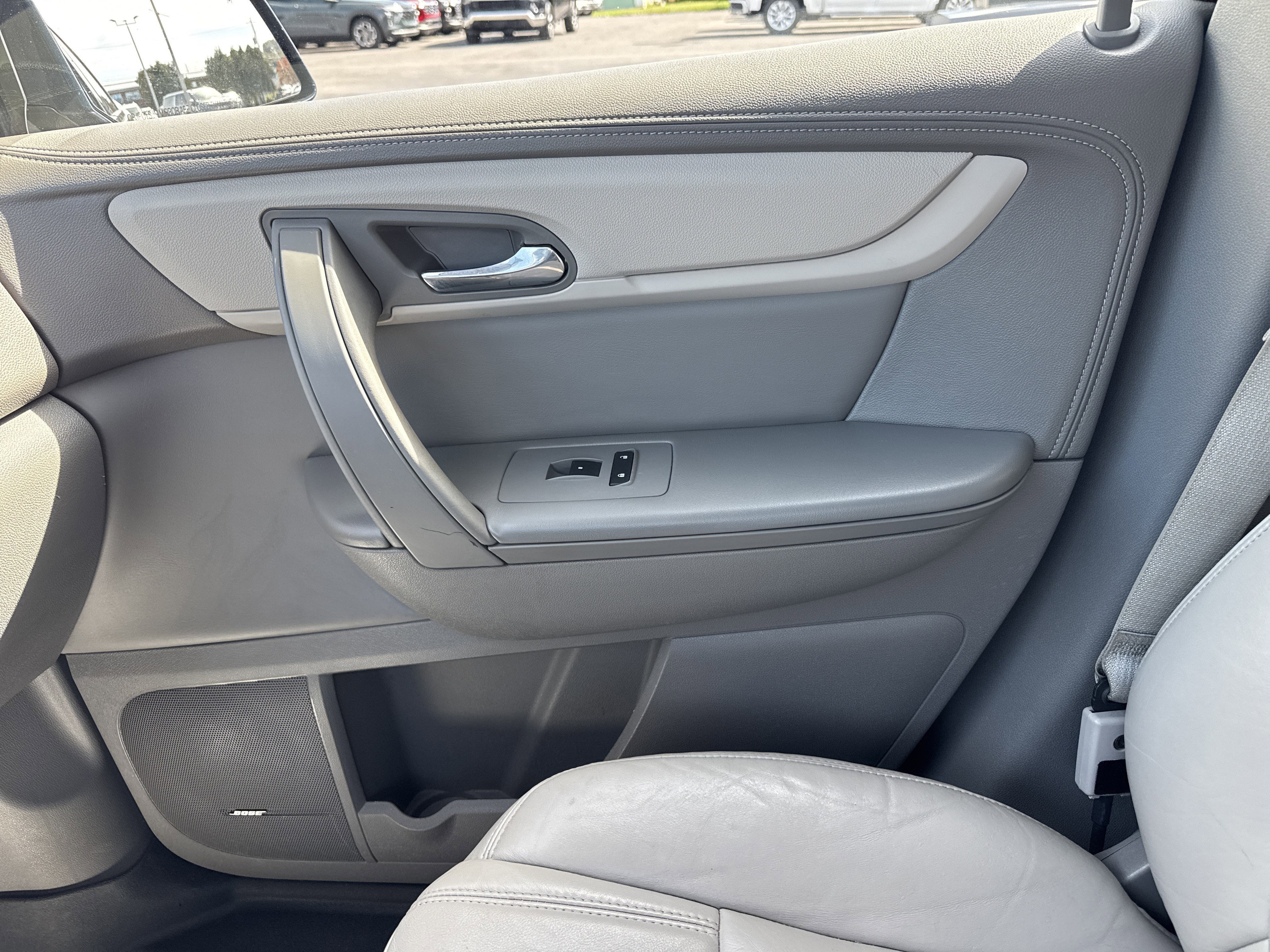 2016 Chevrolet TRAVERSE 2LT