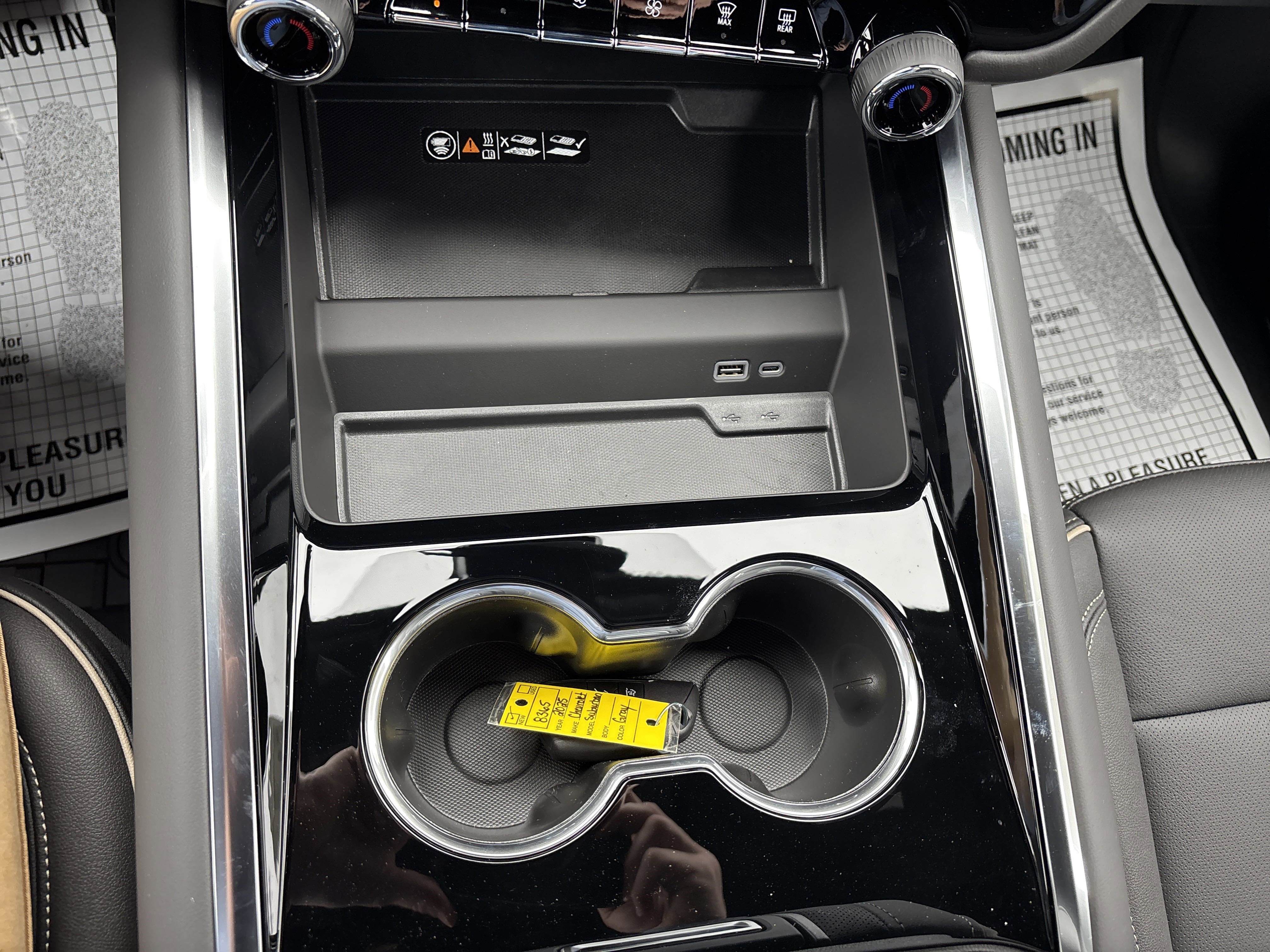 2025 Chevrolet SUBURBAN Premier