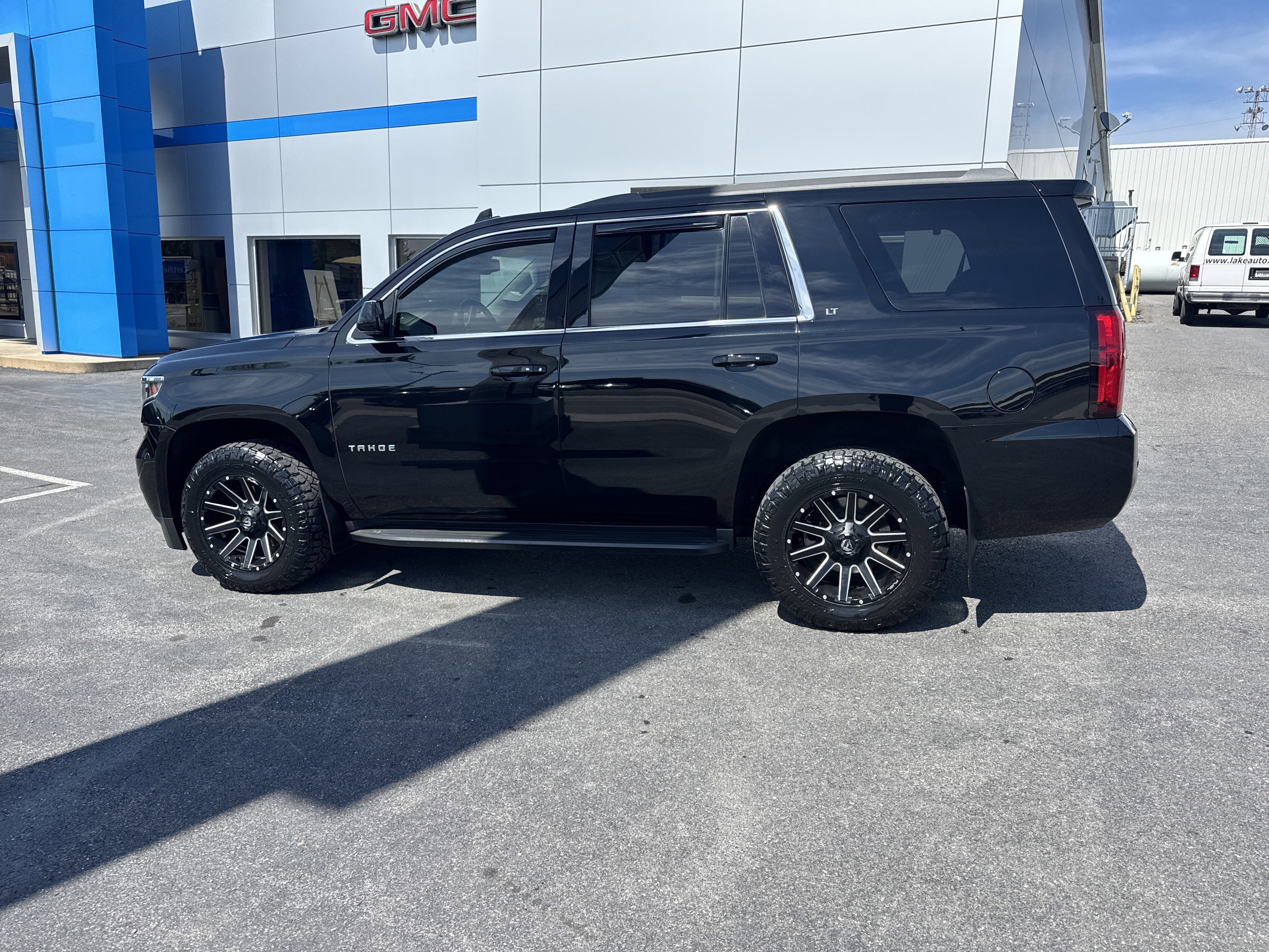 2020 Chevrolet TAHOE LT