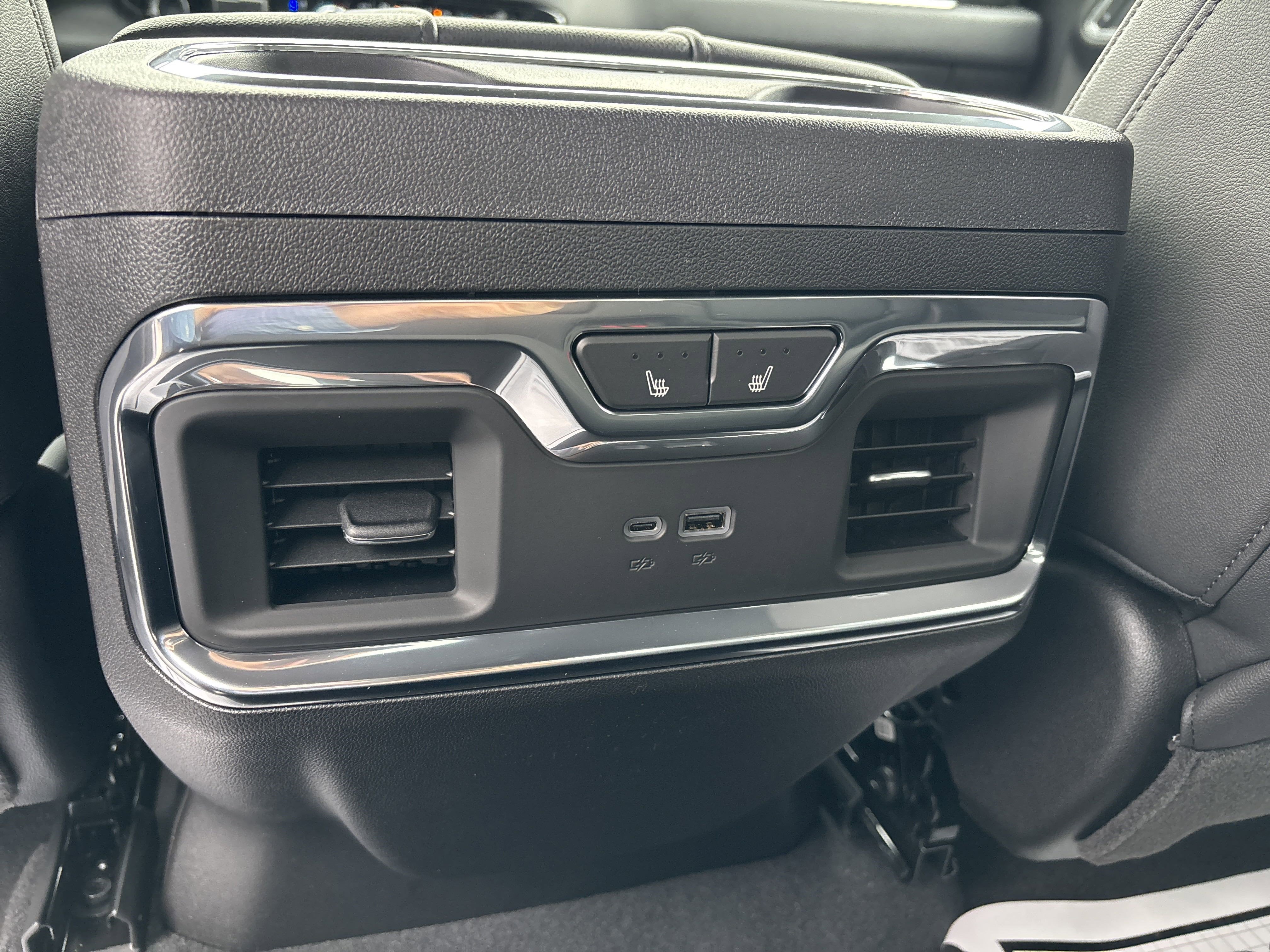 2026 GMC SIERRA 2500HD SLT