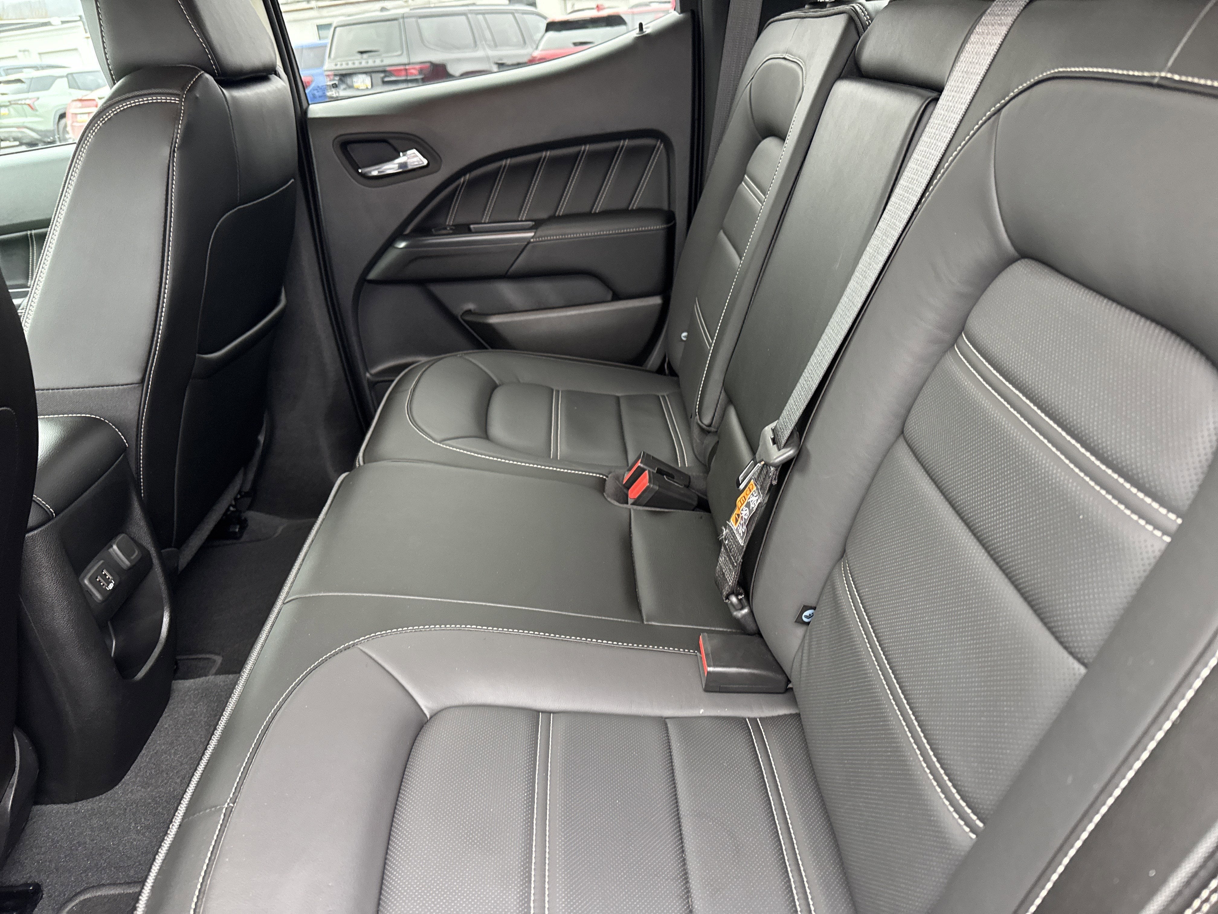 2022 GMC CANYON 4WD Denali