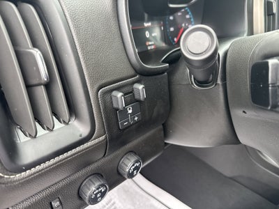 2022 GMC CANYON 4WD Denali