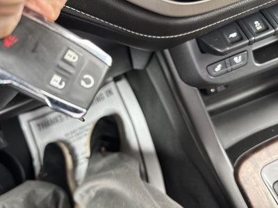 2022 GMC CANYON 4WD Denali