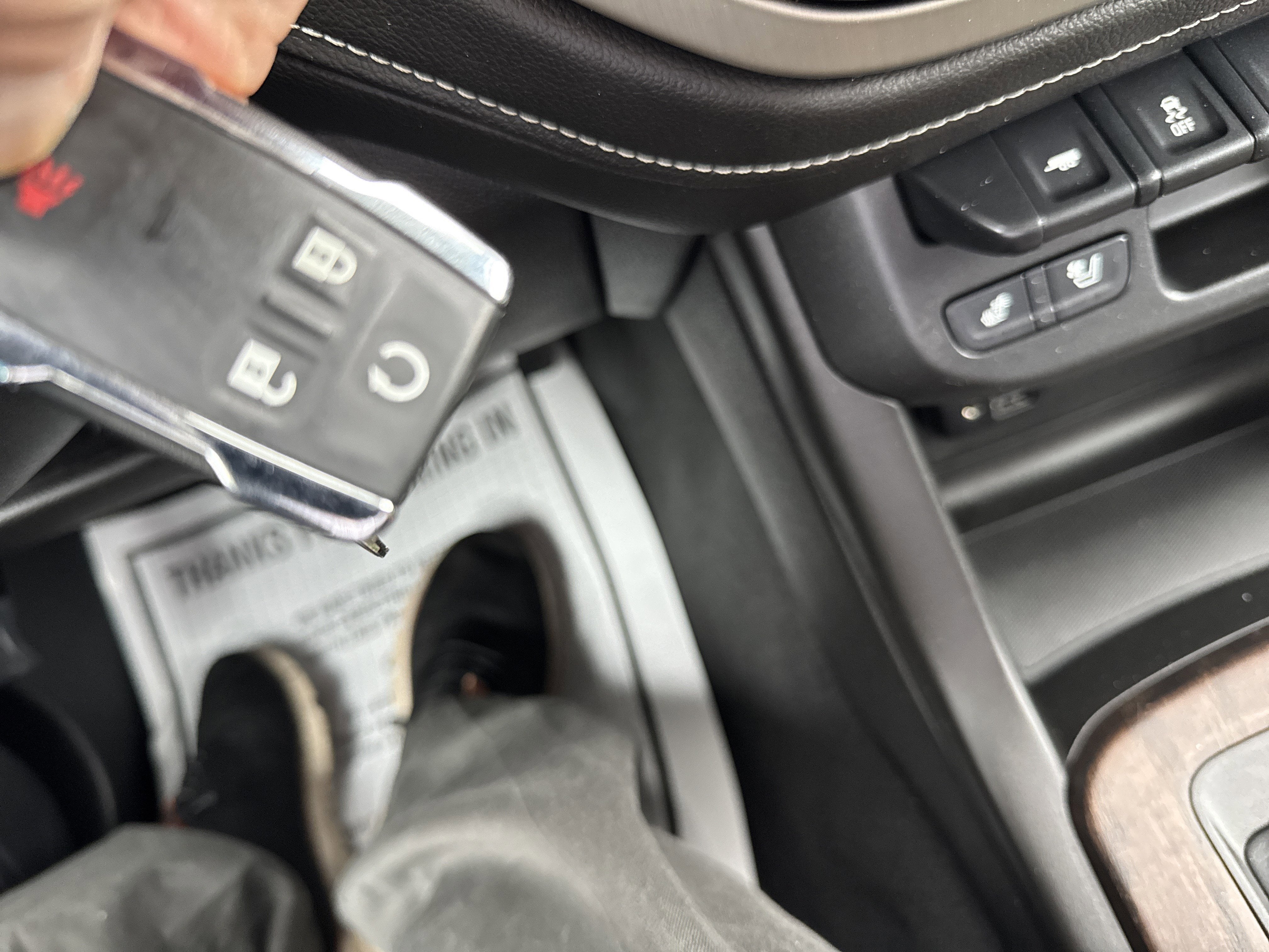 2022 GMC CANYON 4WD Denali