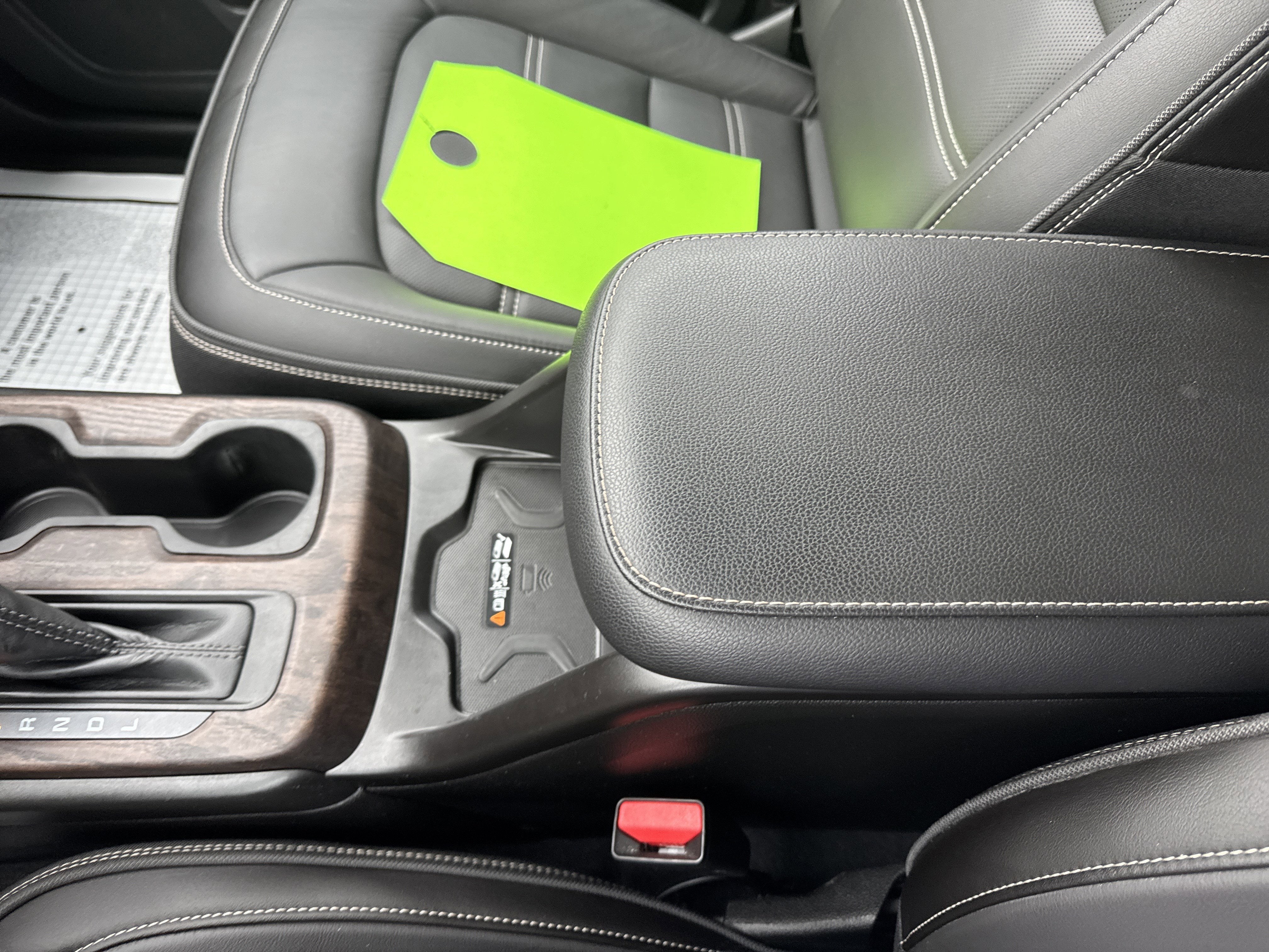 2022 GMC CANYON 4WD Denali