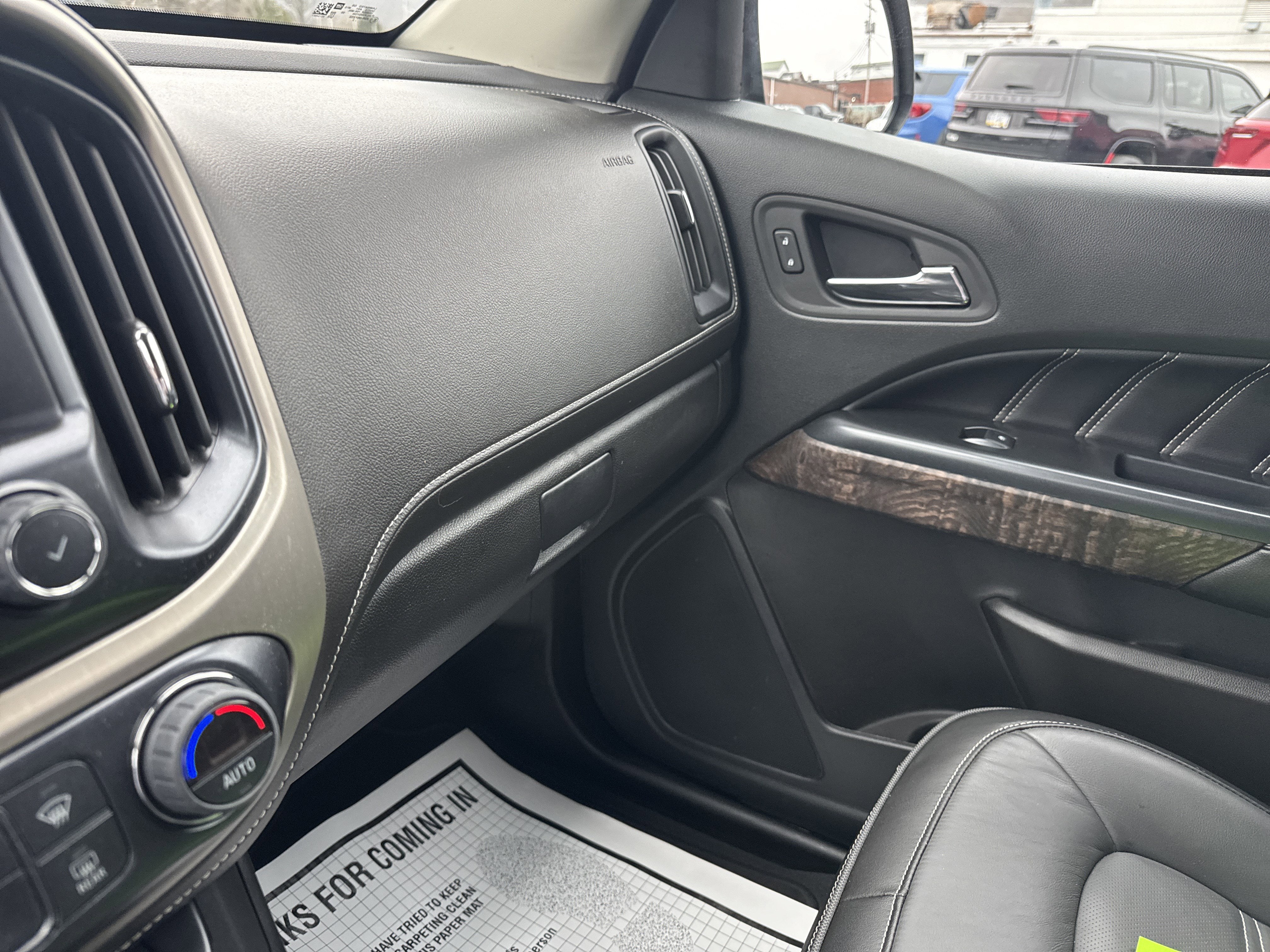 2022 GMC CANYON 4WD Denali