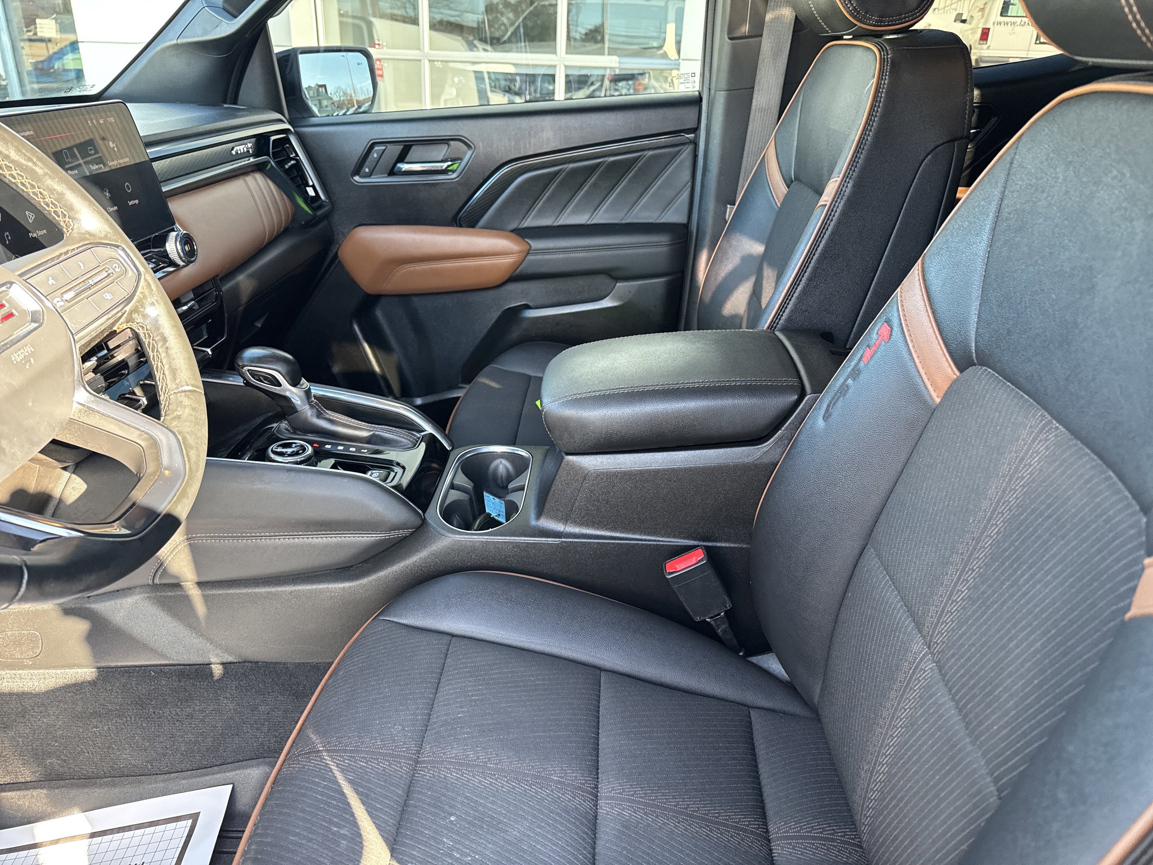 2023 GMC CANYON T4E43