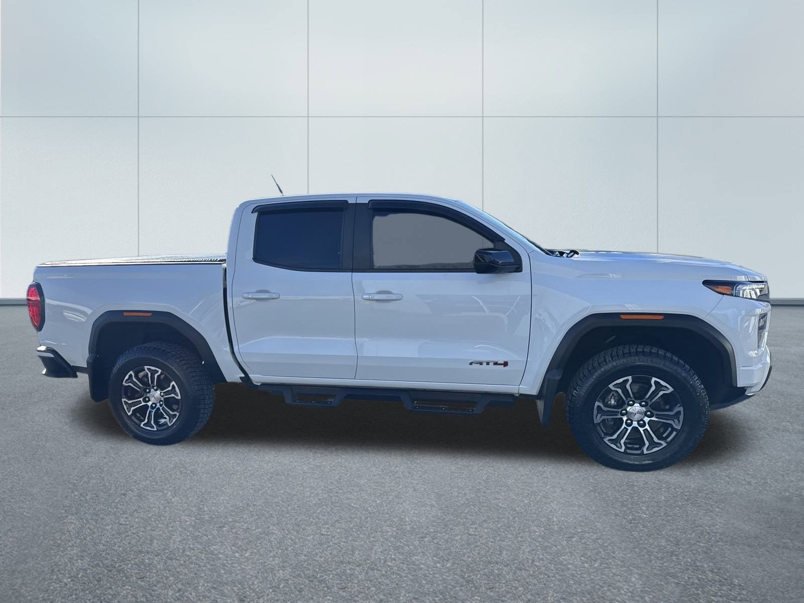 2023 GMC CANYON T4E43