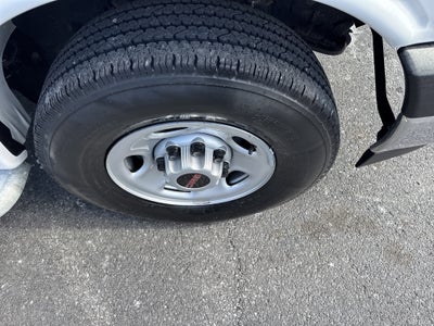 2024 GMC SAVANA 2500 WT