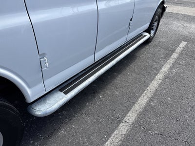 2024 GMC SAVANA 2500 WT