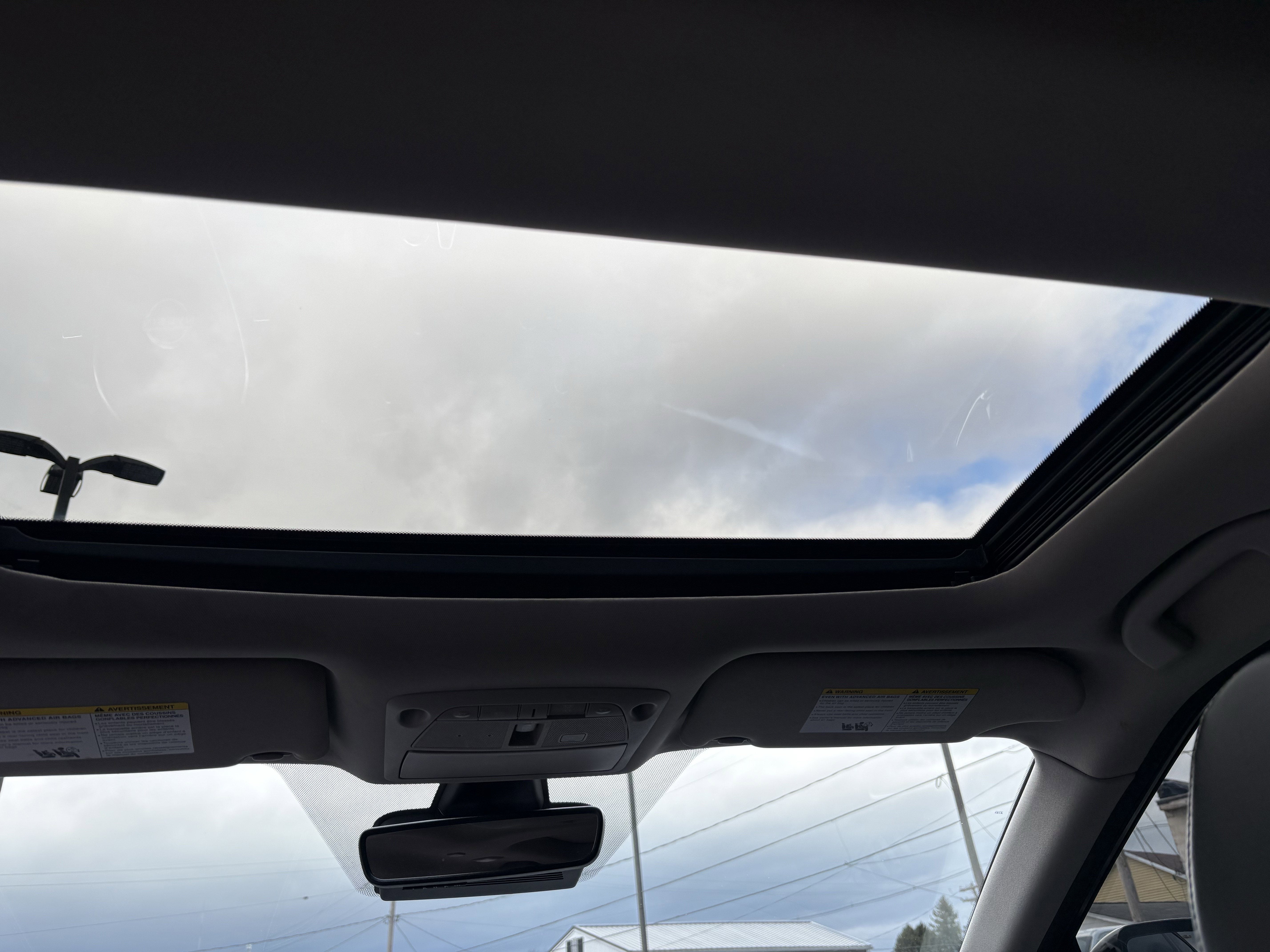 2023 Nissan MAXIMA SL