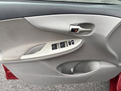 2012 Toyota COROLLA LE