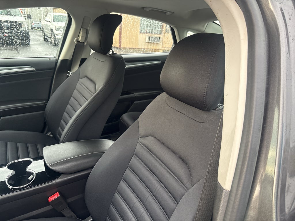 2015 Ford Fusion Hybrid SE Hybrid